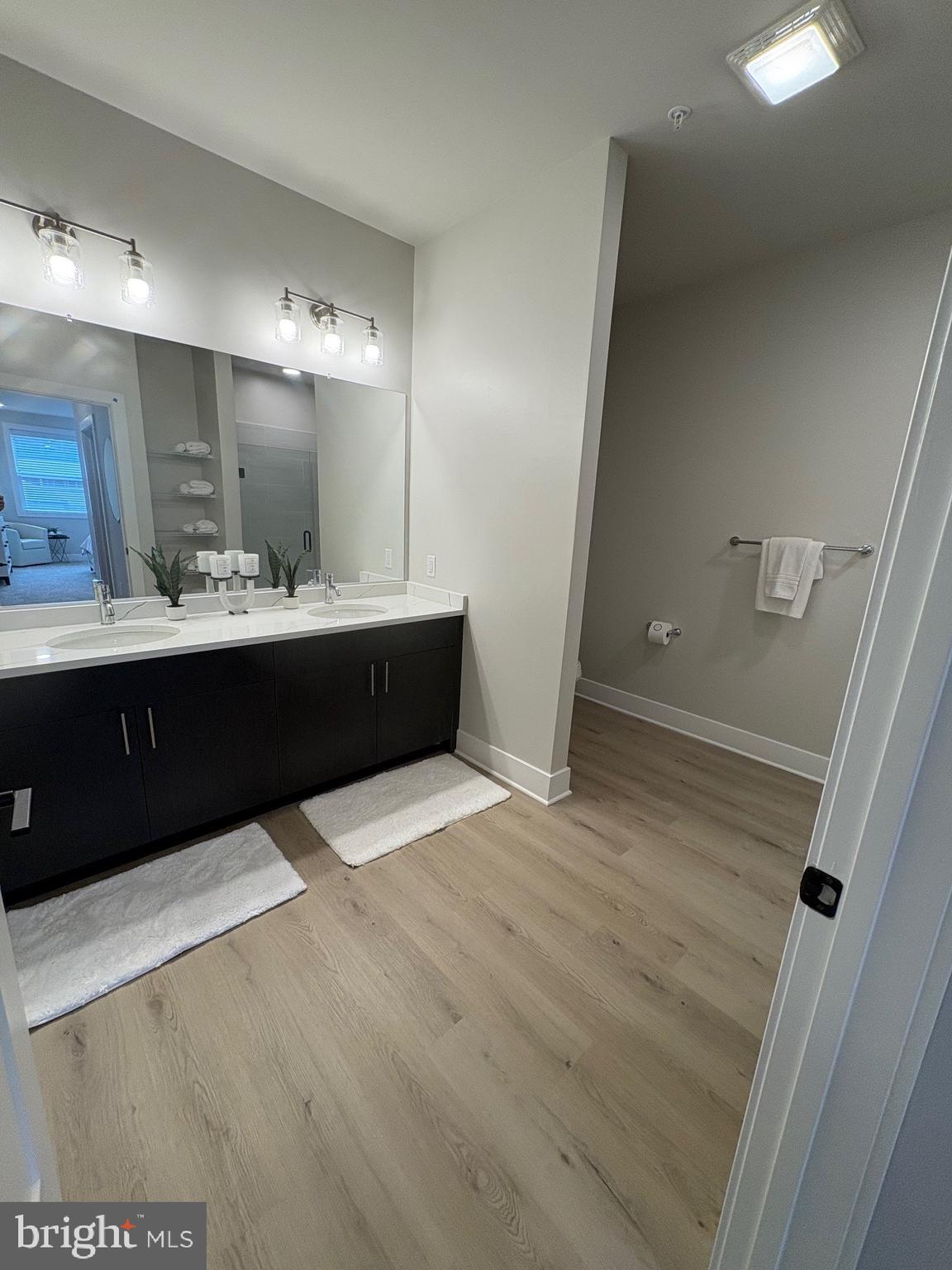 FLATS AT COASTAL STATION - Residential