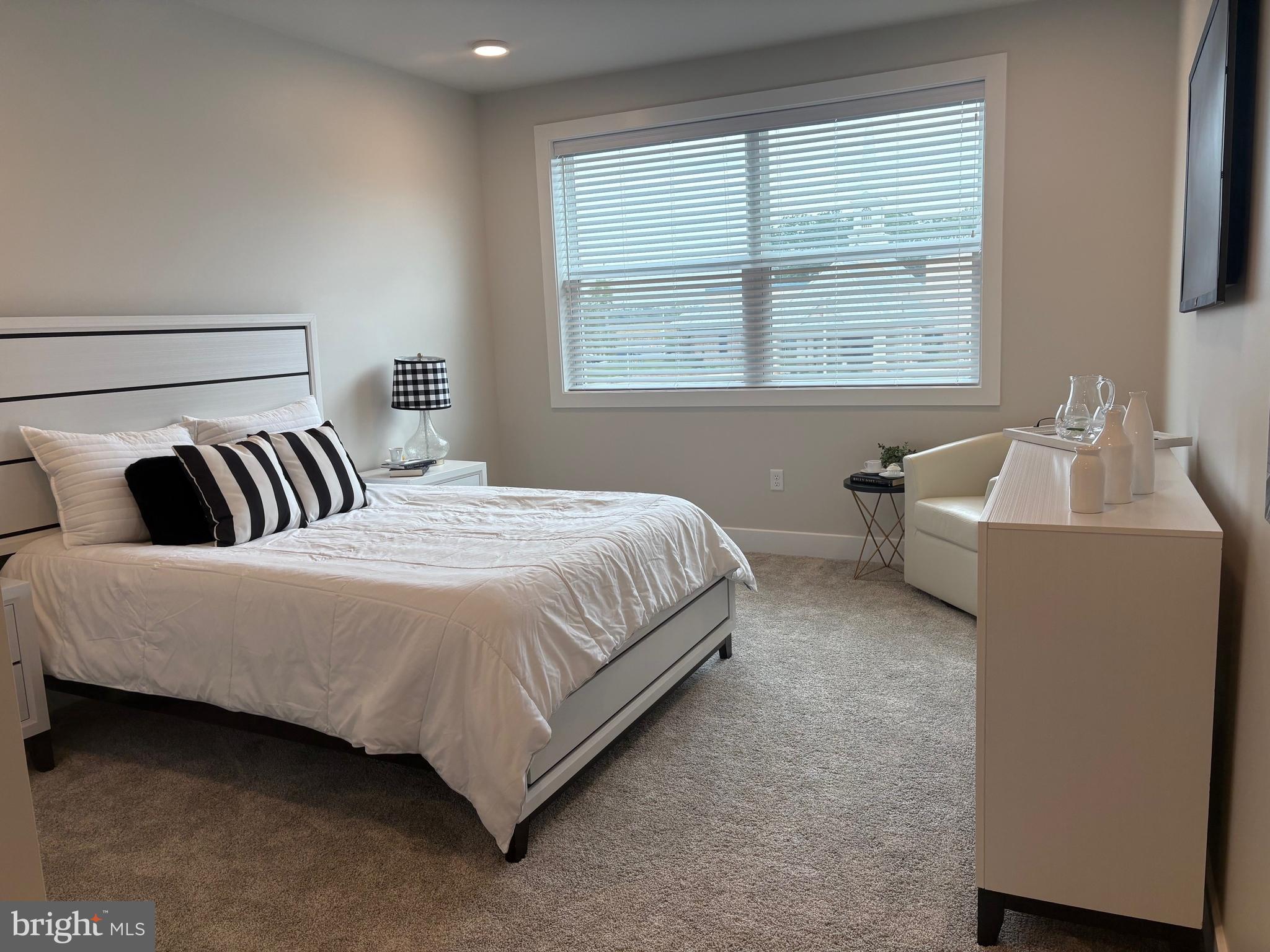 FLATS AT COASTAL STATION - Residential