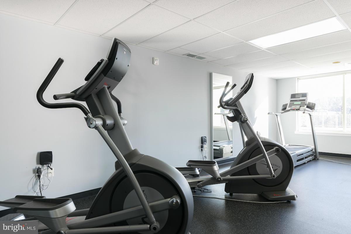 ISABELLA AT MONTICELLO MEWS - Residential