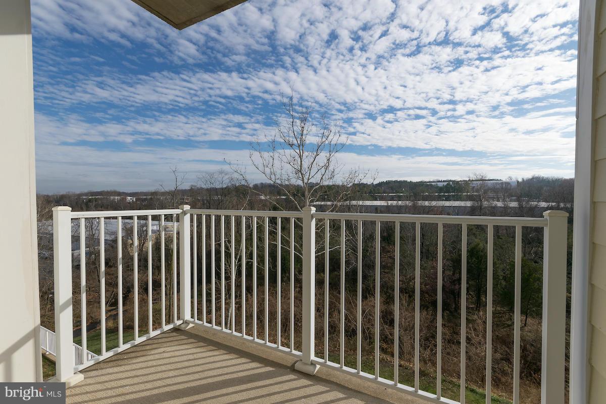 ISABELLA AT MONTICELLO MEWS - Residential