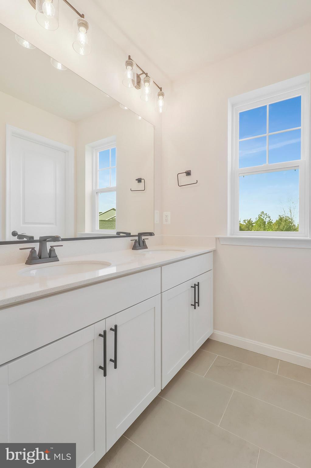 VINCENT ESTATES - Residential