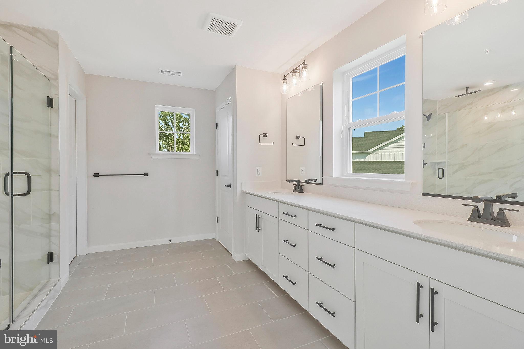 VINCENT ESTATES - Residential