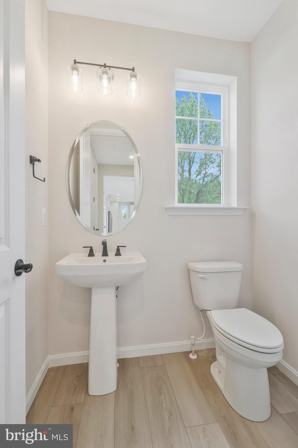 VINCENT ESTATES - Residential