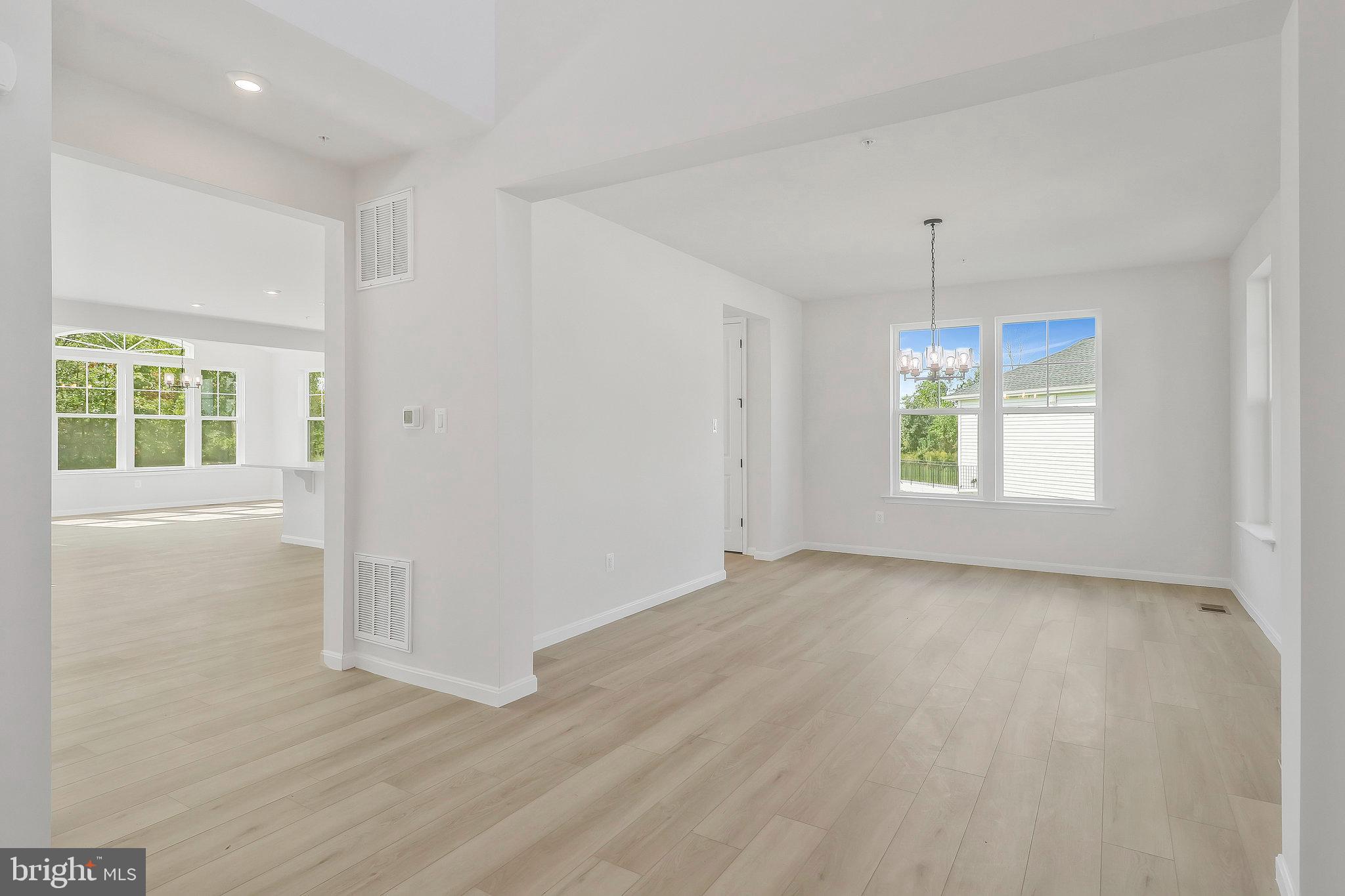 VINCENT ESTATES - Residential