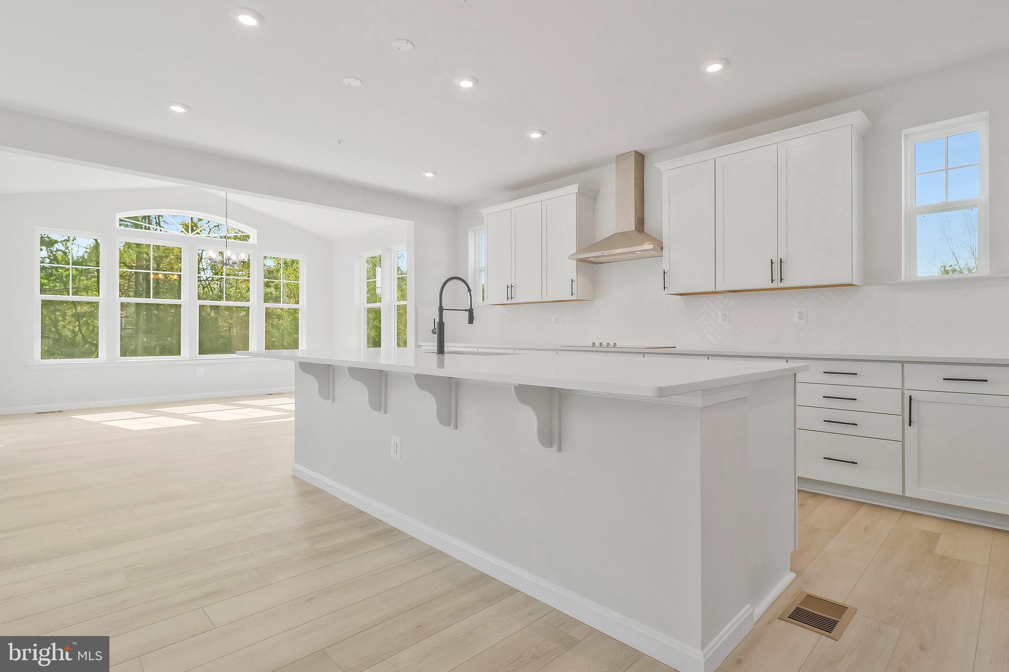 VINCENT ESTATES - Residential