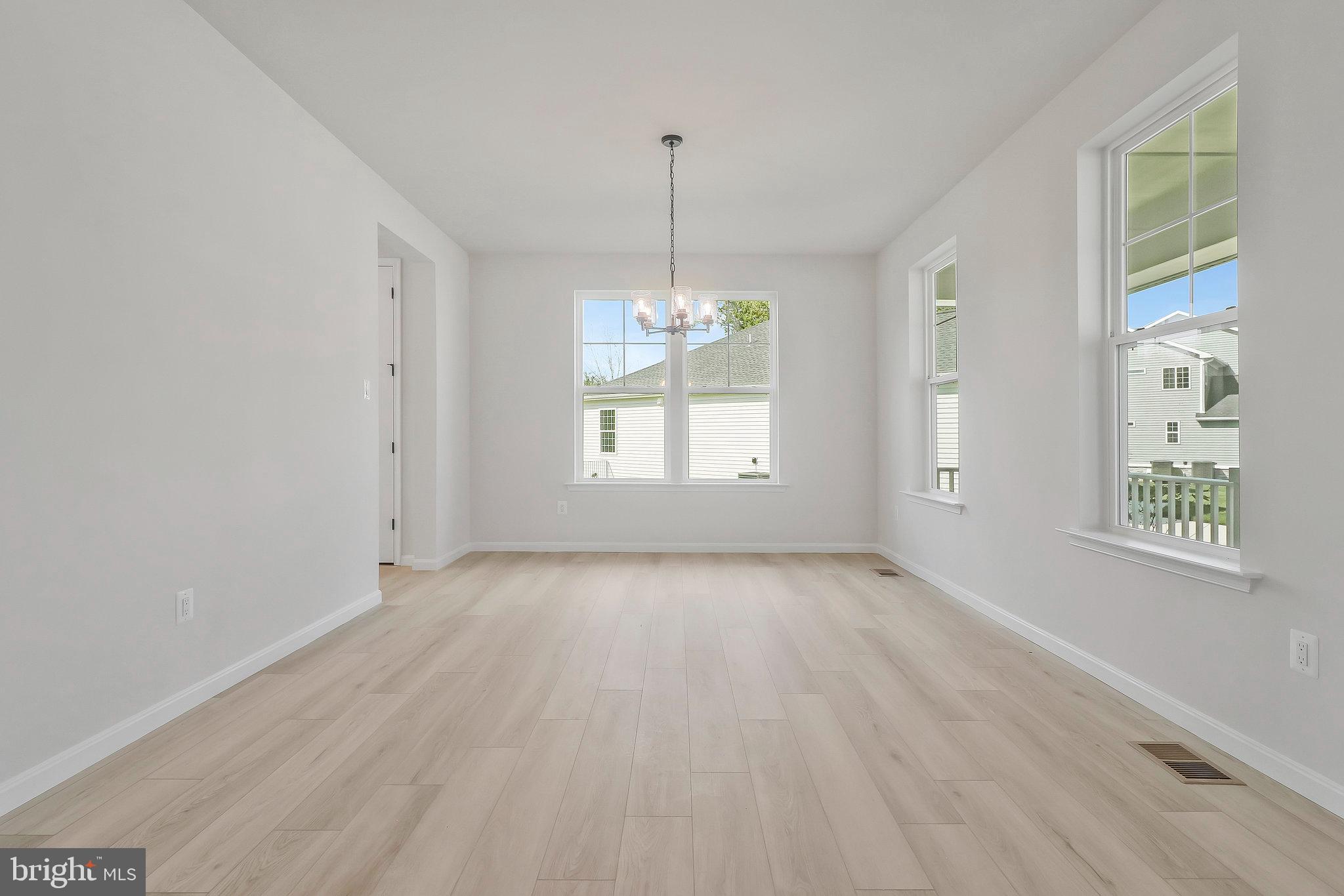 VINCENT ESTATES - Residential