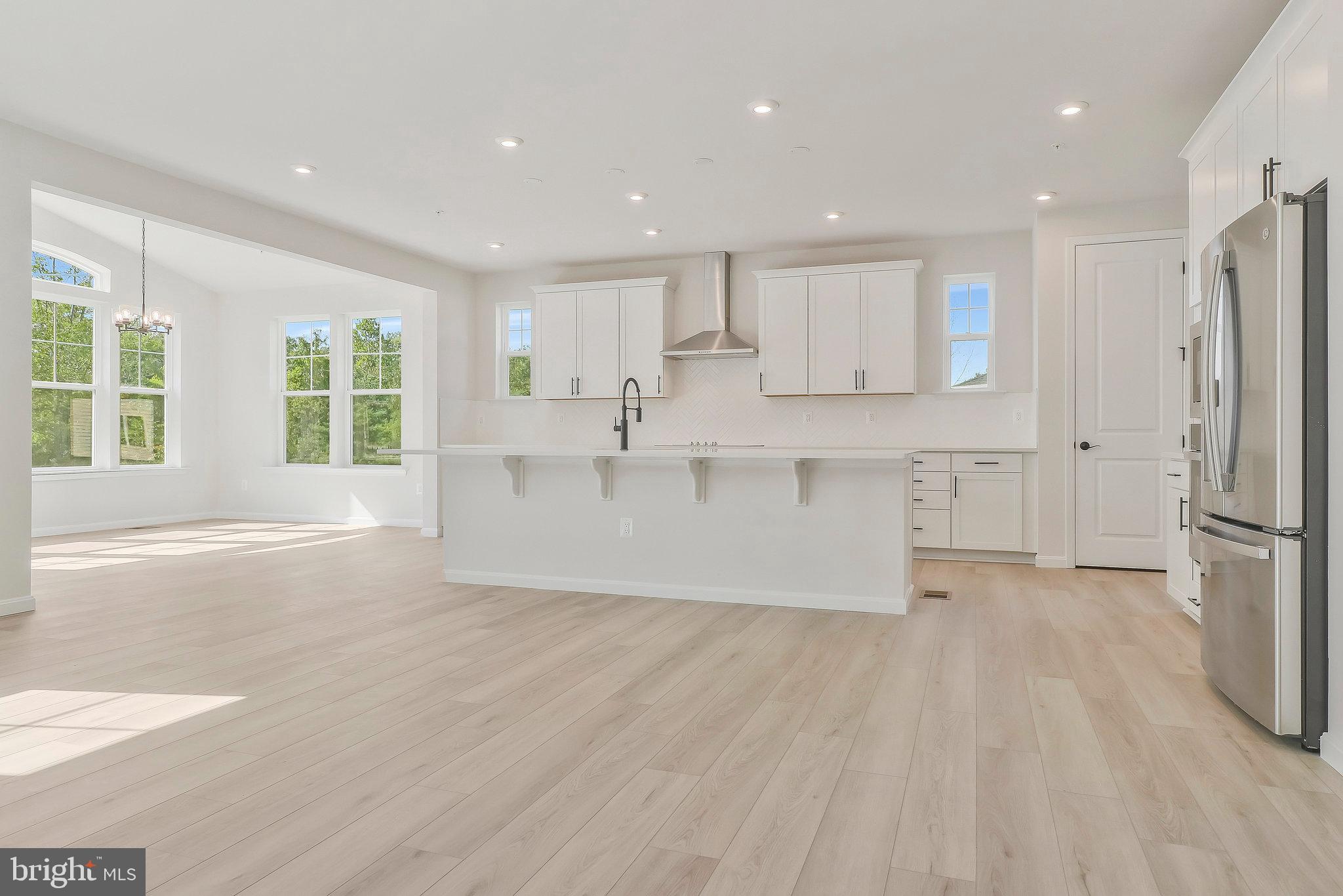 VINCENT ESTATES - Residential