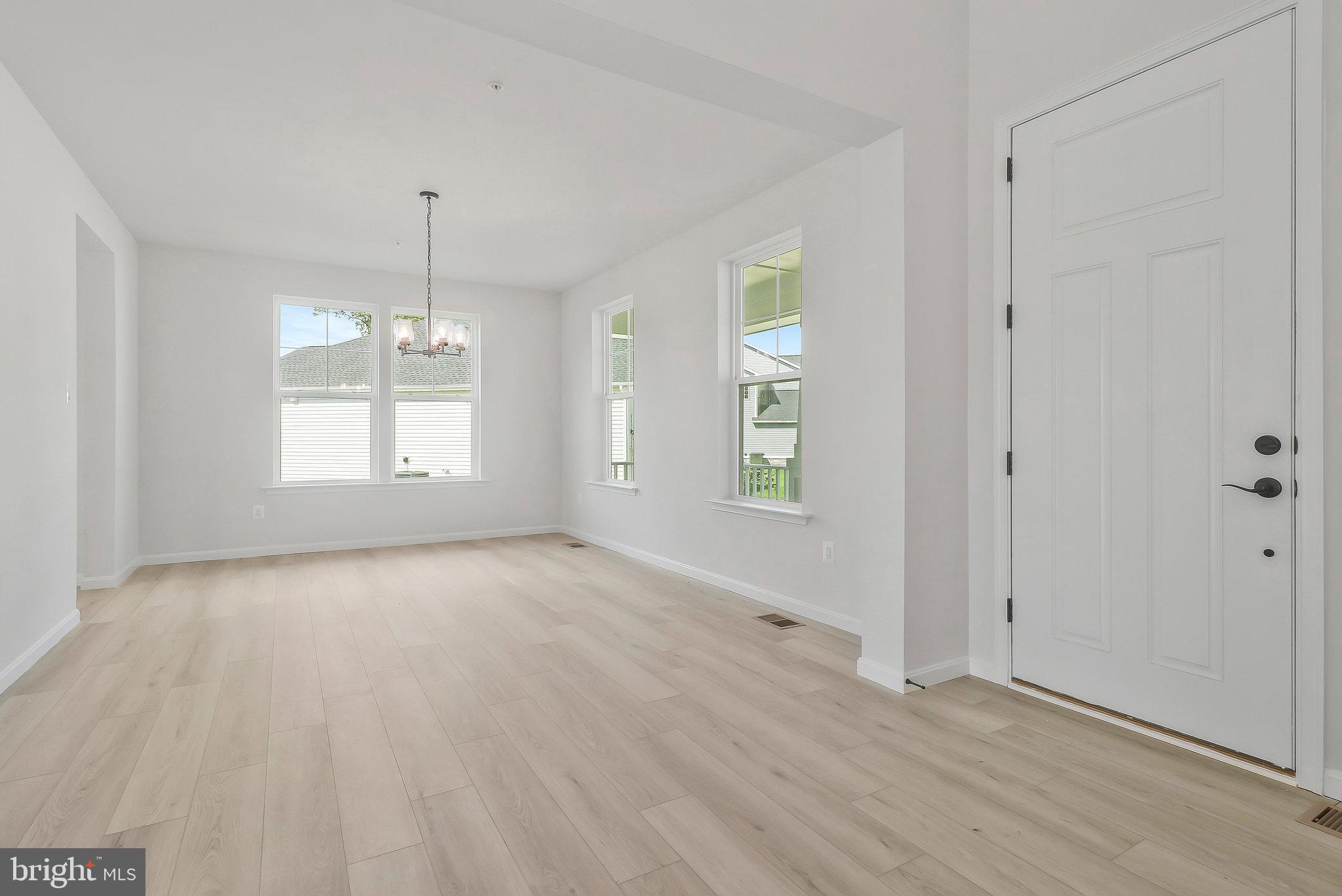 VINCENT ESTATES - Residential