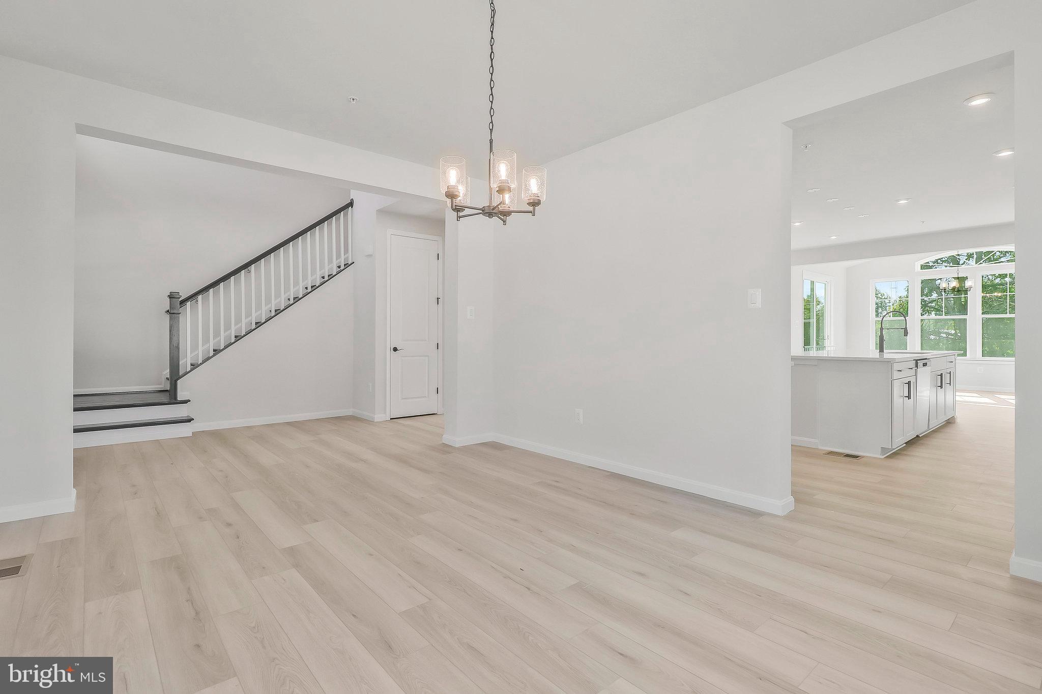 VINCENT ESTATES - Residential