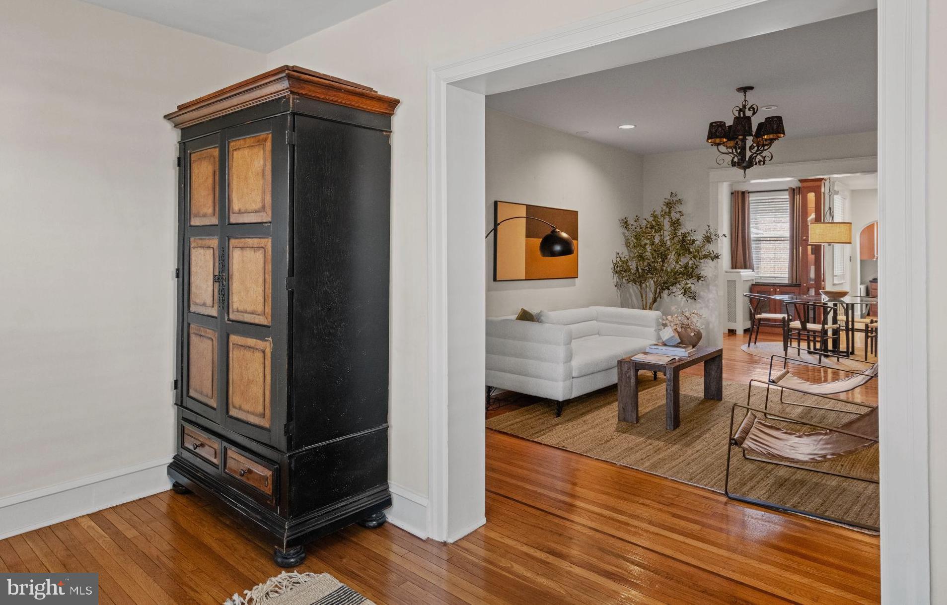 8508 ARDLEIGH STREET