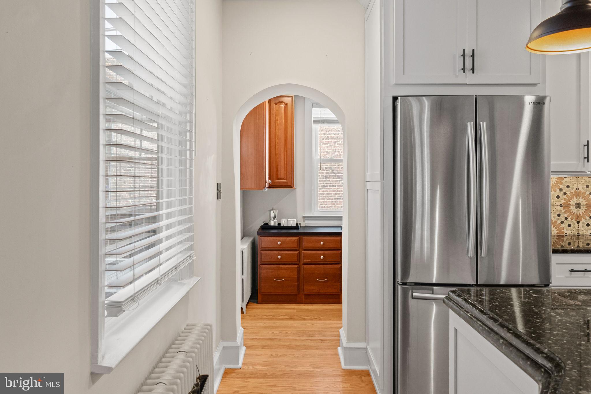 CHESTNUT HILL - Residential