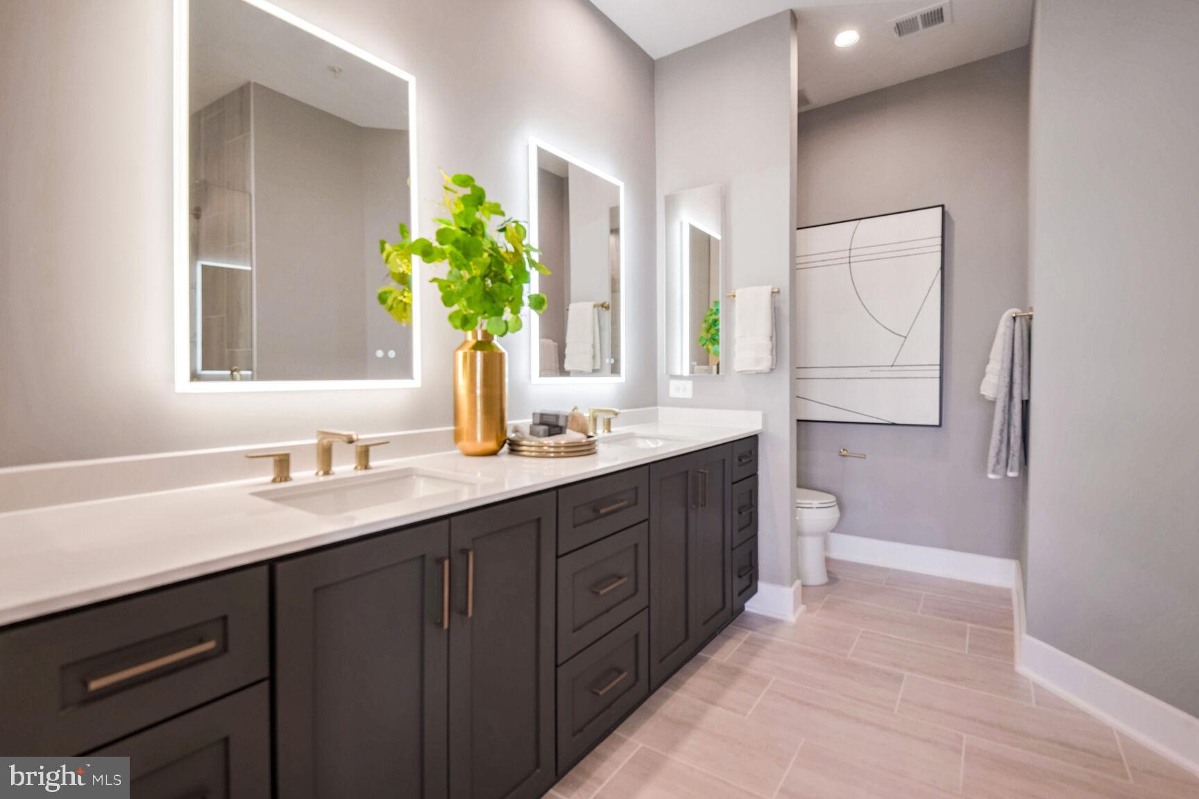 FARMSTEAD DISTRICT - Residential