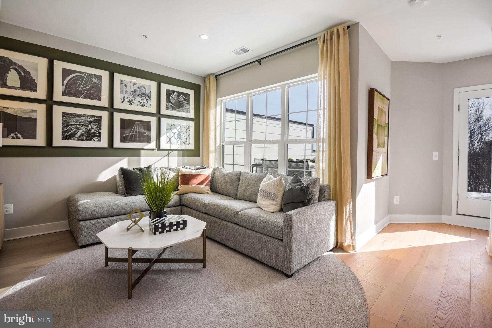 FARMSTEAD DISTRICT - Residential