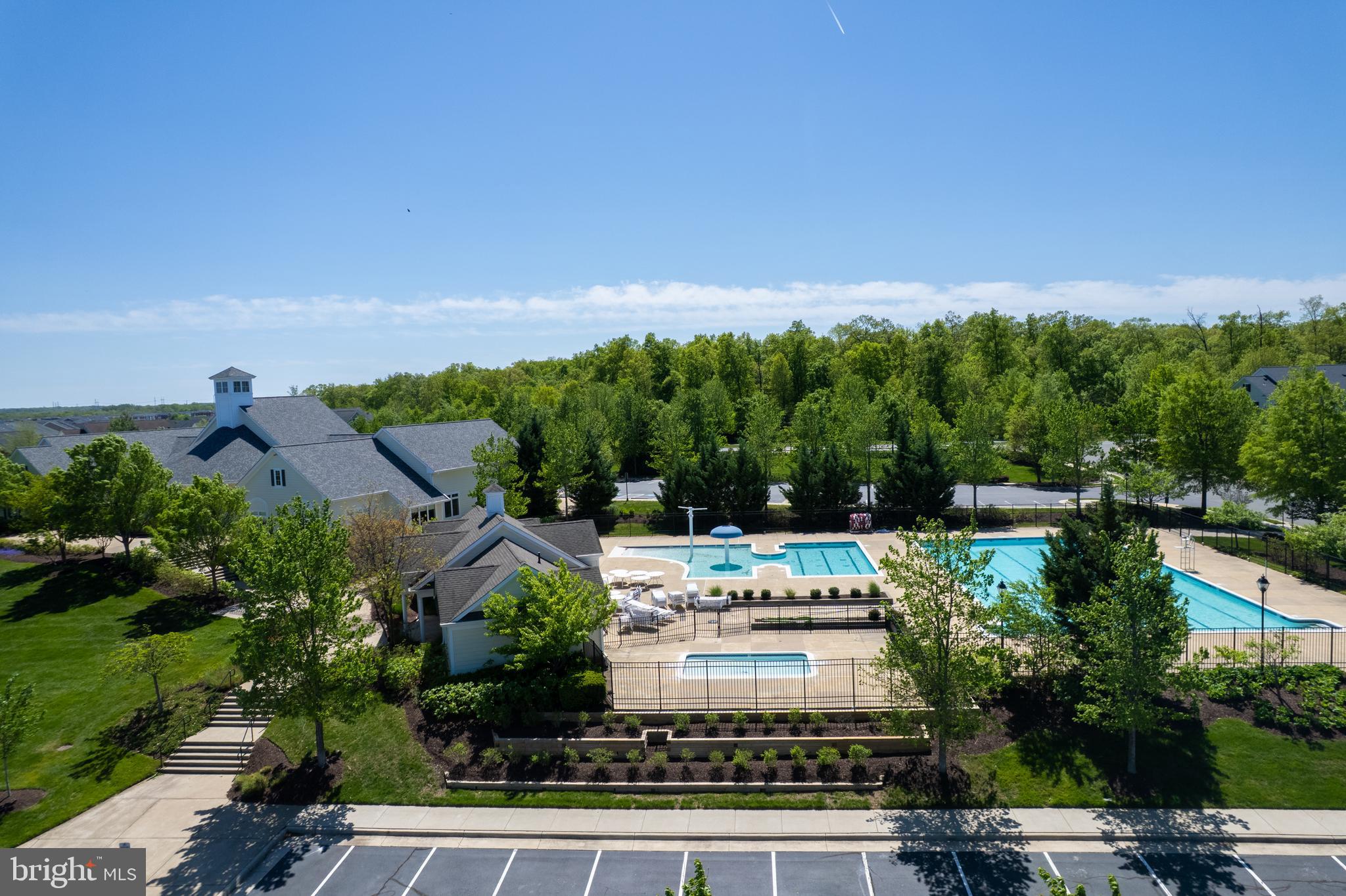 LOUDOUN VALLEY ESTATES 2 - Residential