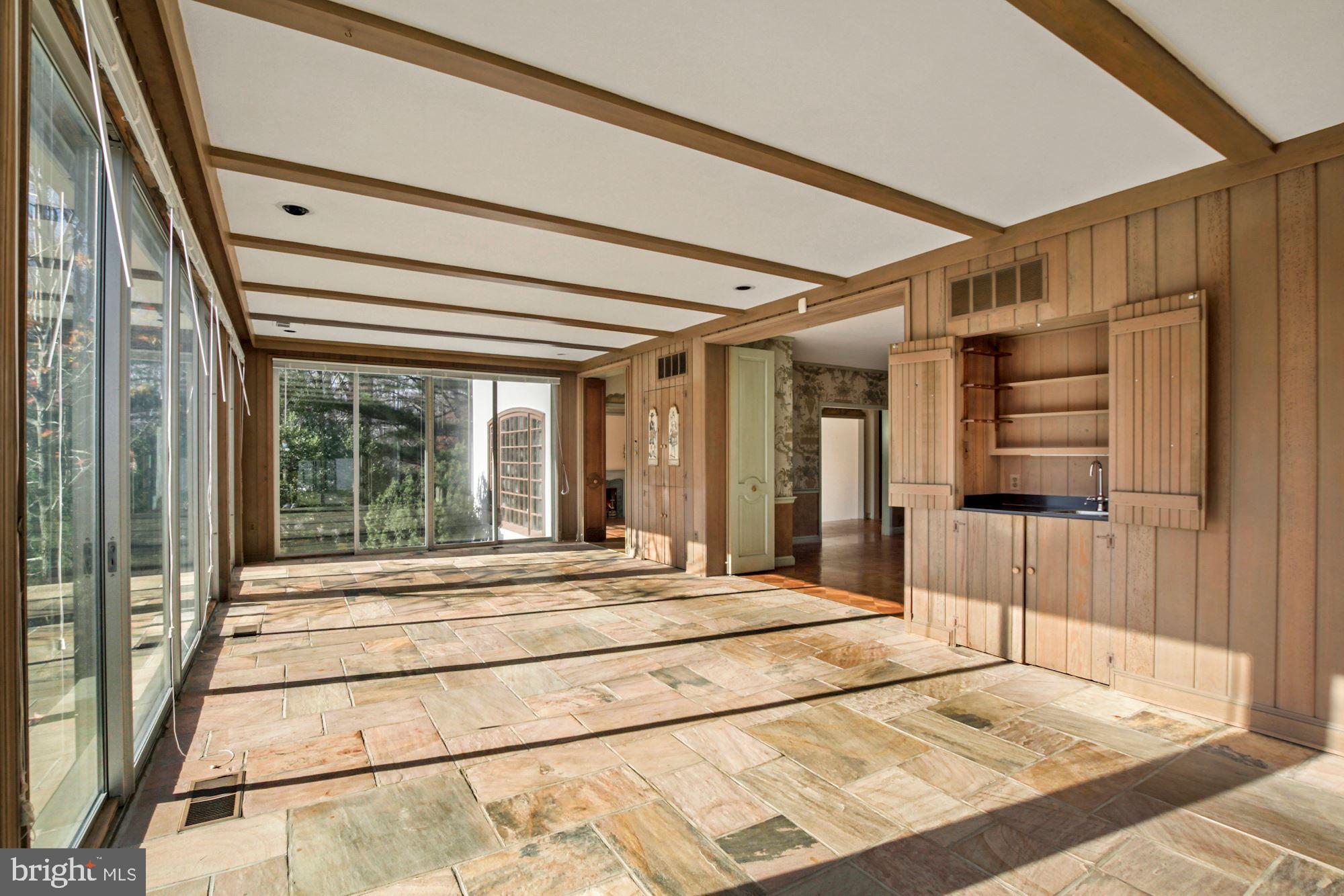 GREAT FALLS ESTATES - Residential