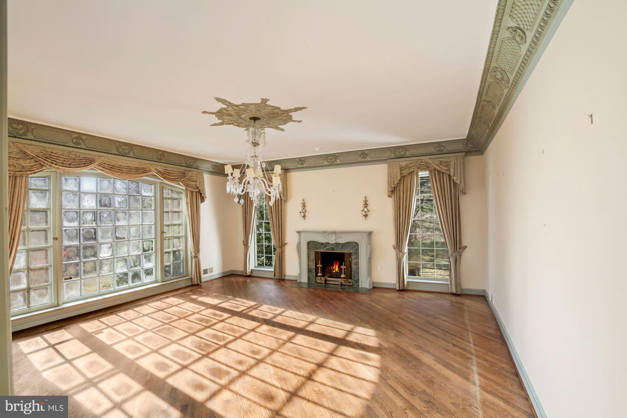 GREAT FALLS ESTATES - Residential