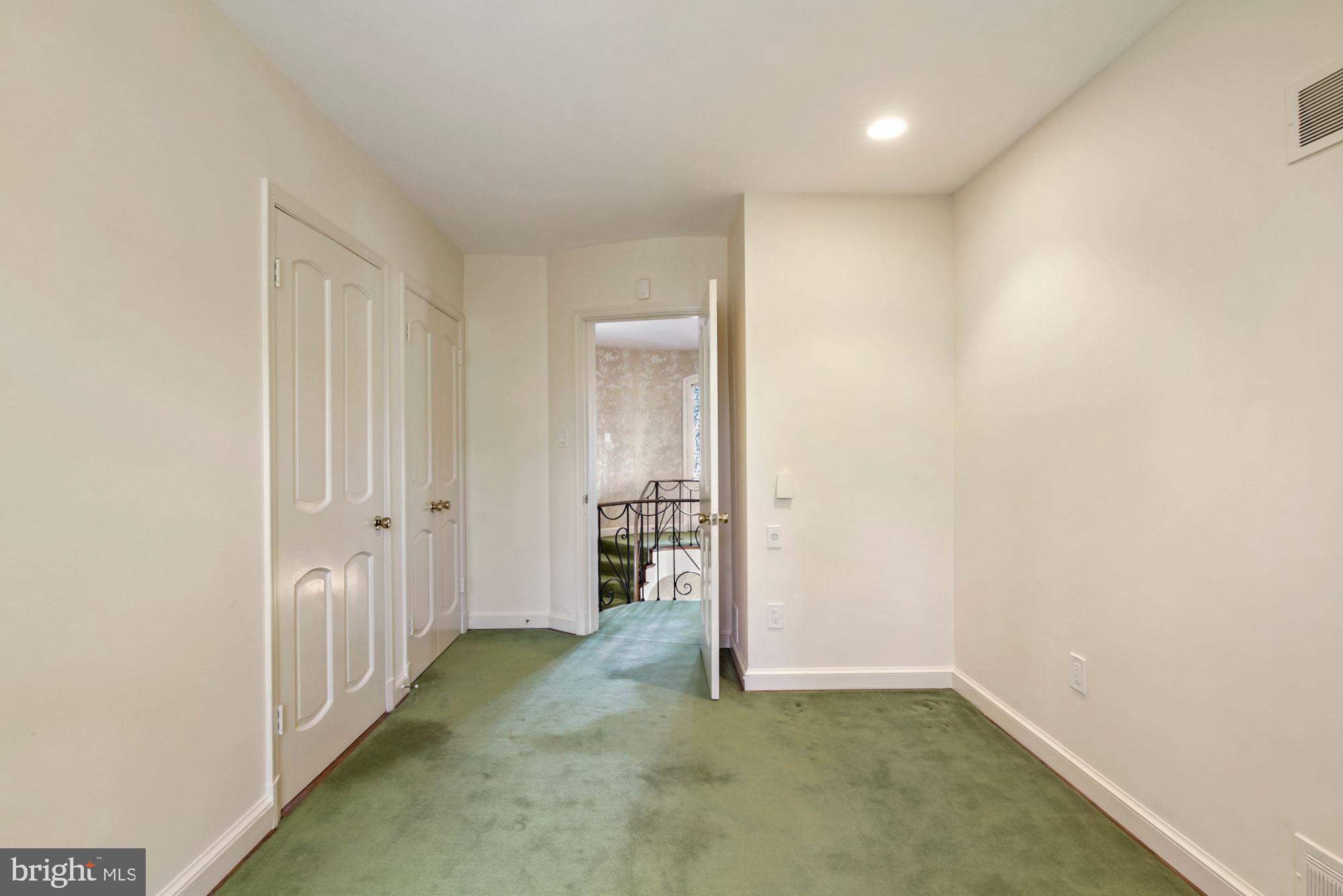 GREAT FALLS ESTATES - Residential