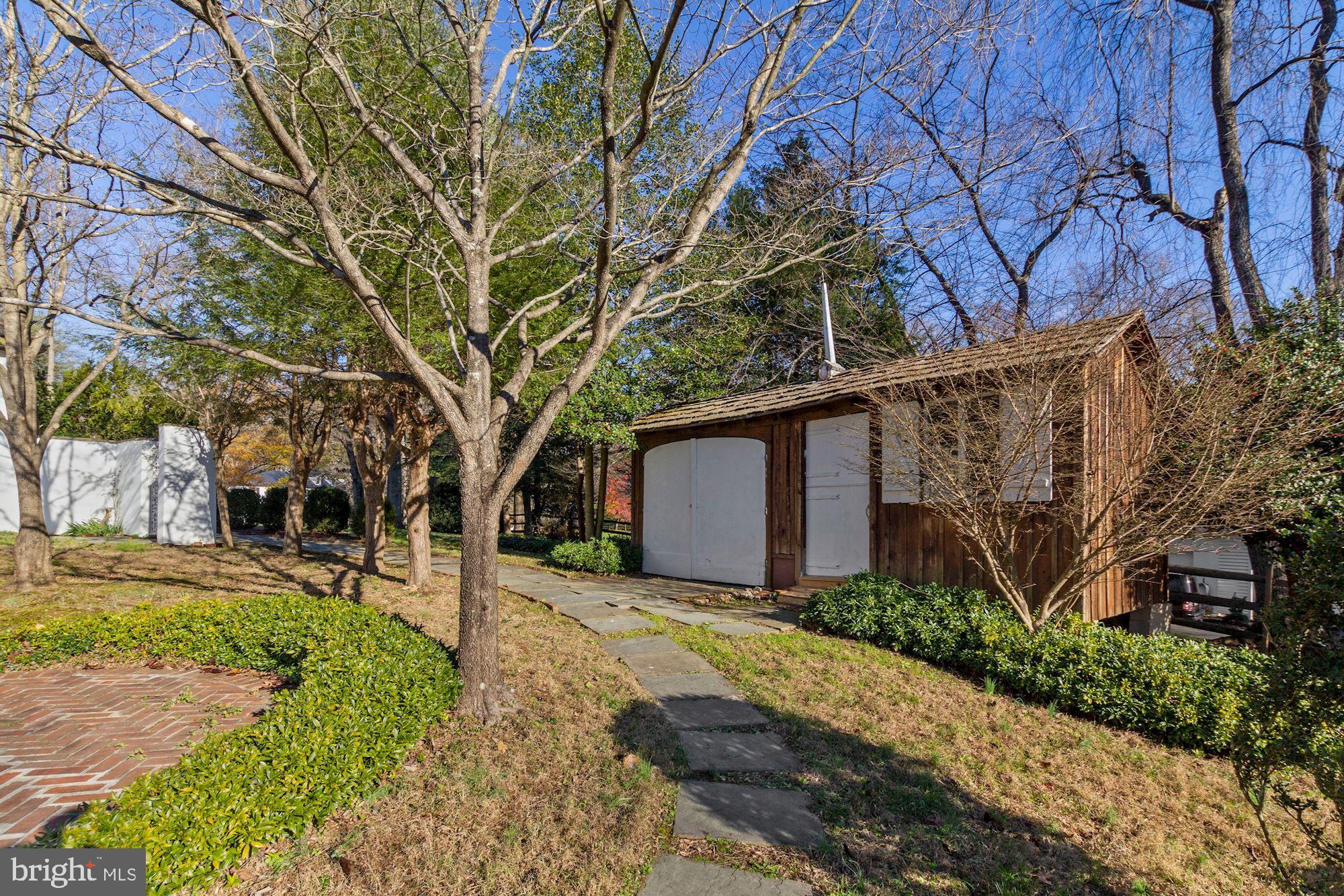 GREAT FALLS ESTATES - Residential