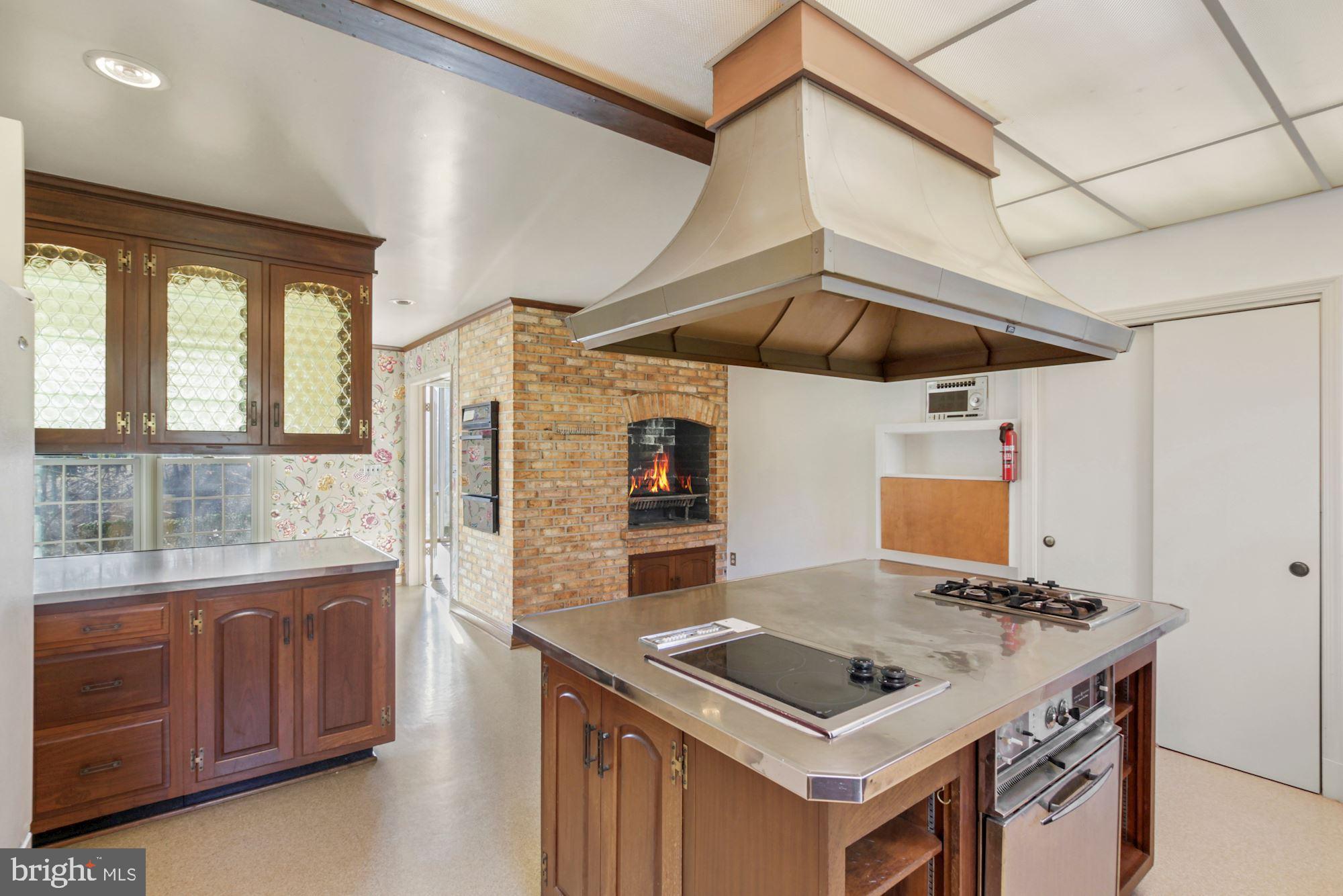 GREAT FALLS ESTATES - Residential