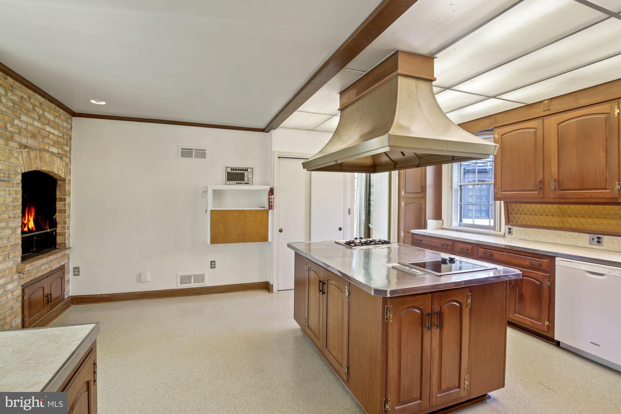 GREAT FALLS ESTATES - Residential