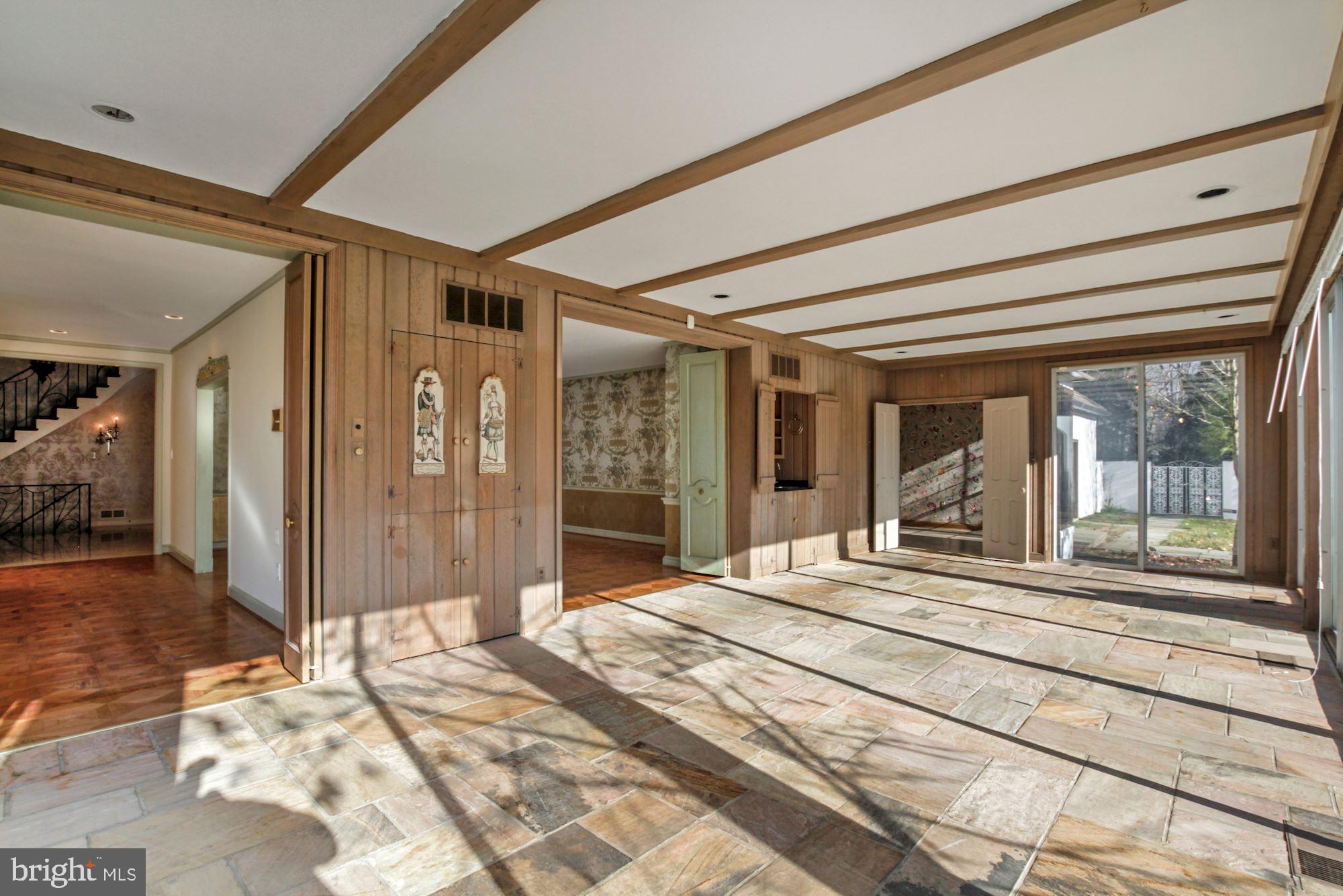 GREAT FALLS ESTATES - Residential