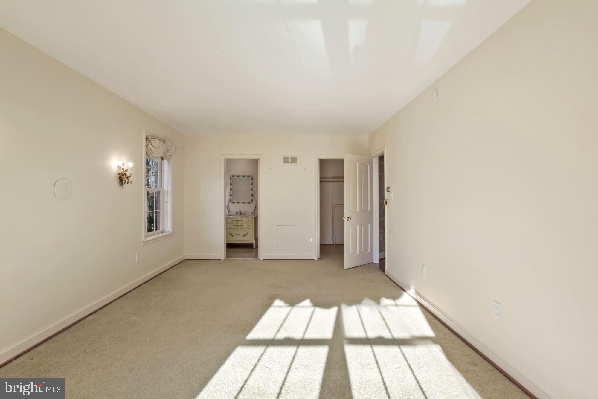 GREAT FALLS ESTATES - Residential