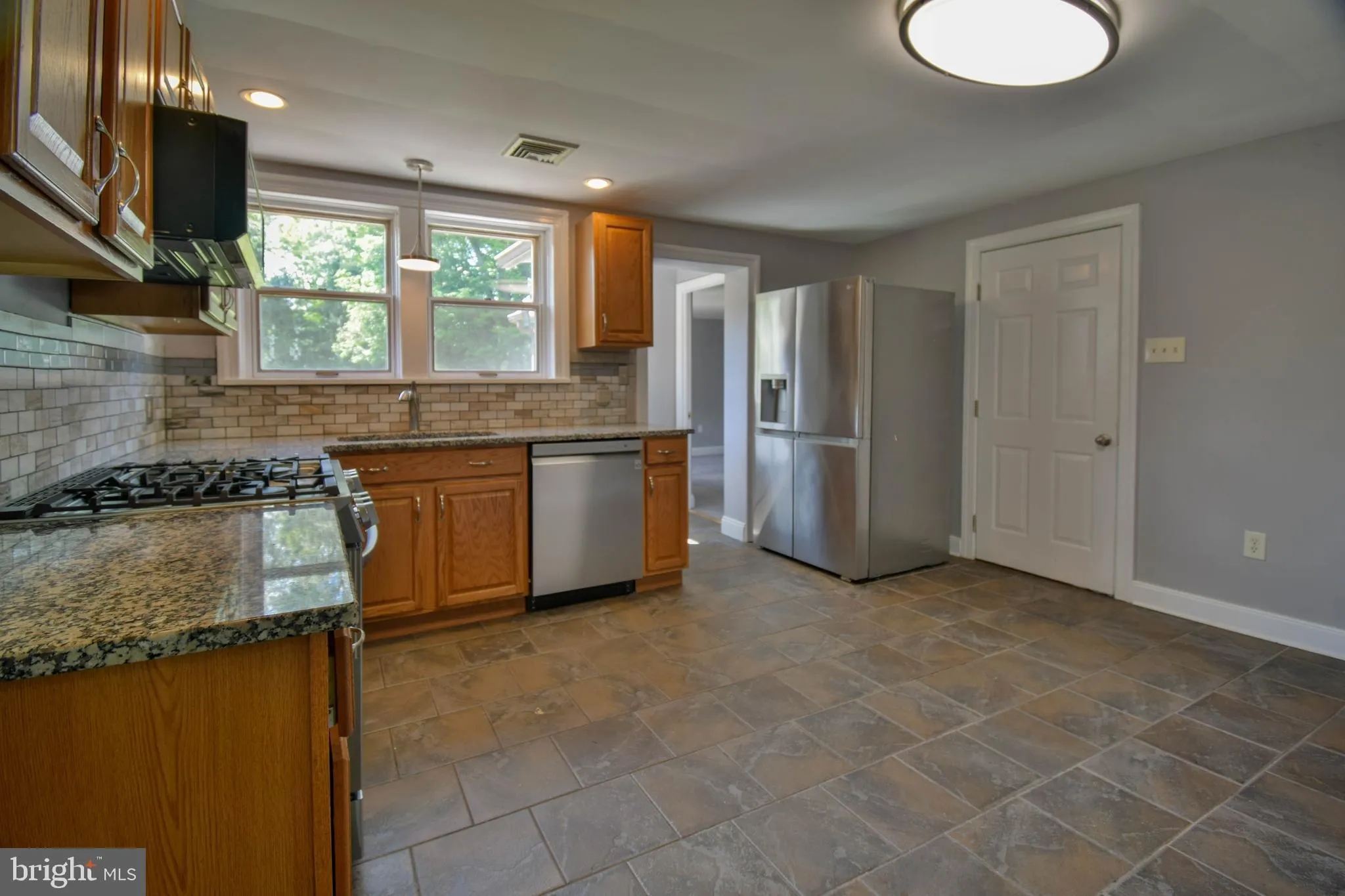 West Chester, Pennsylvania 19382, United States, 3 Bedrooms Bedrooms, ,1 BathroomBathrooms,Residential,Pending,138336