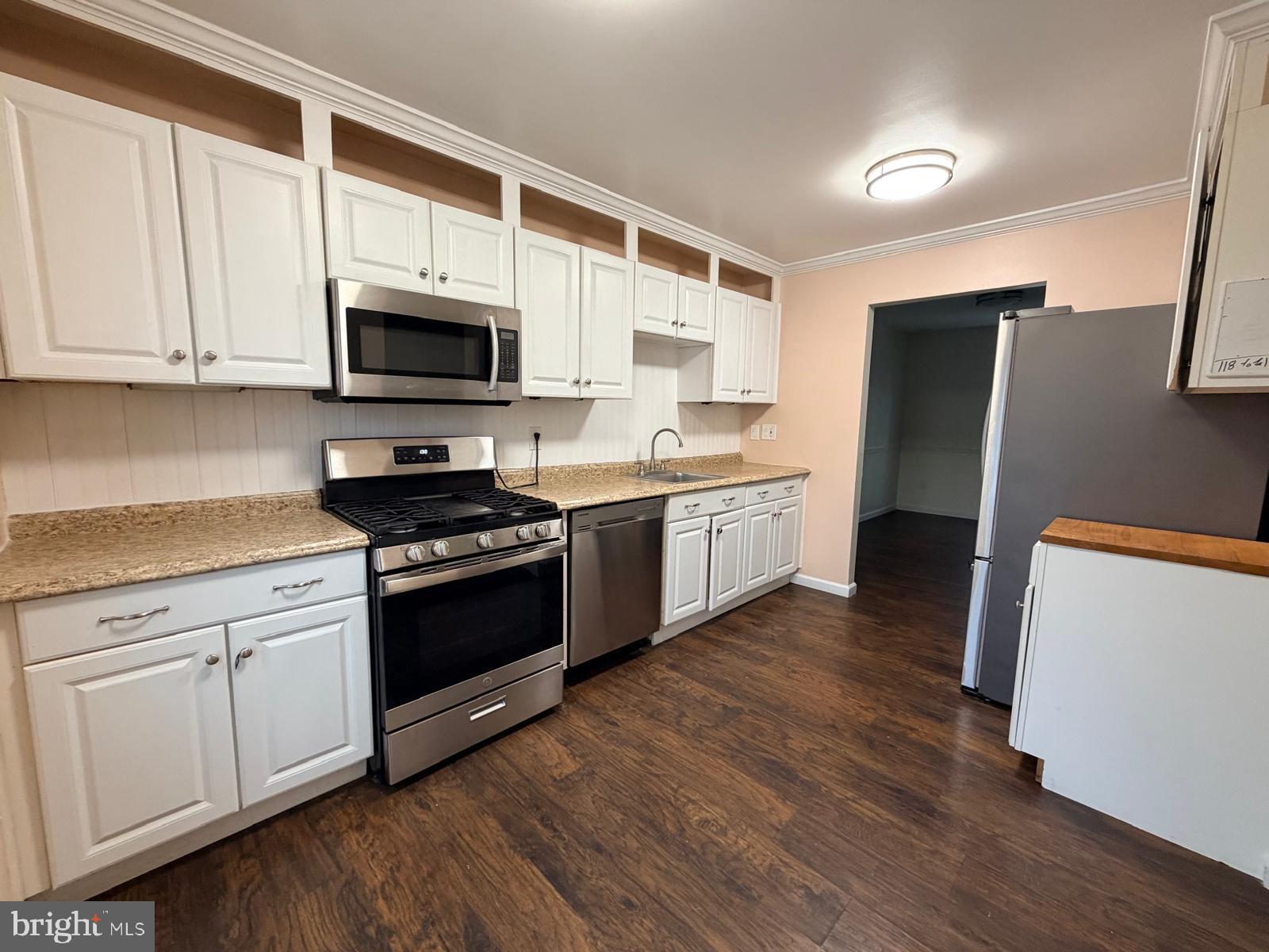 SUDLEY SQUARE - Residential Lease