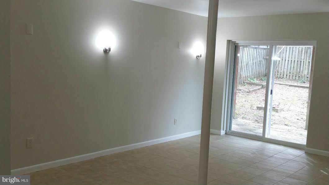 MATTAWOMAN WOODS IND HEAD - Residential