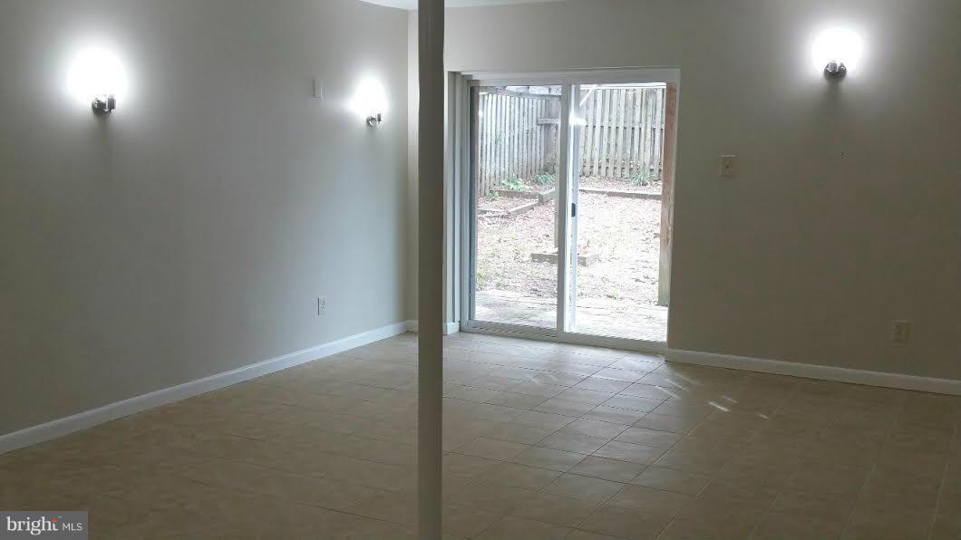 MATTAWOMAN WOODS IND HEAD - Residential