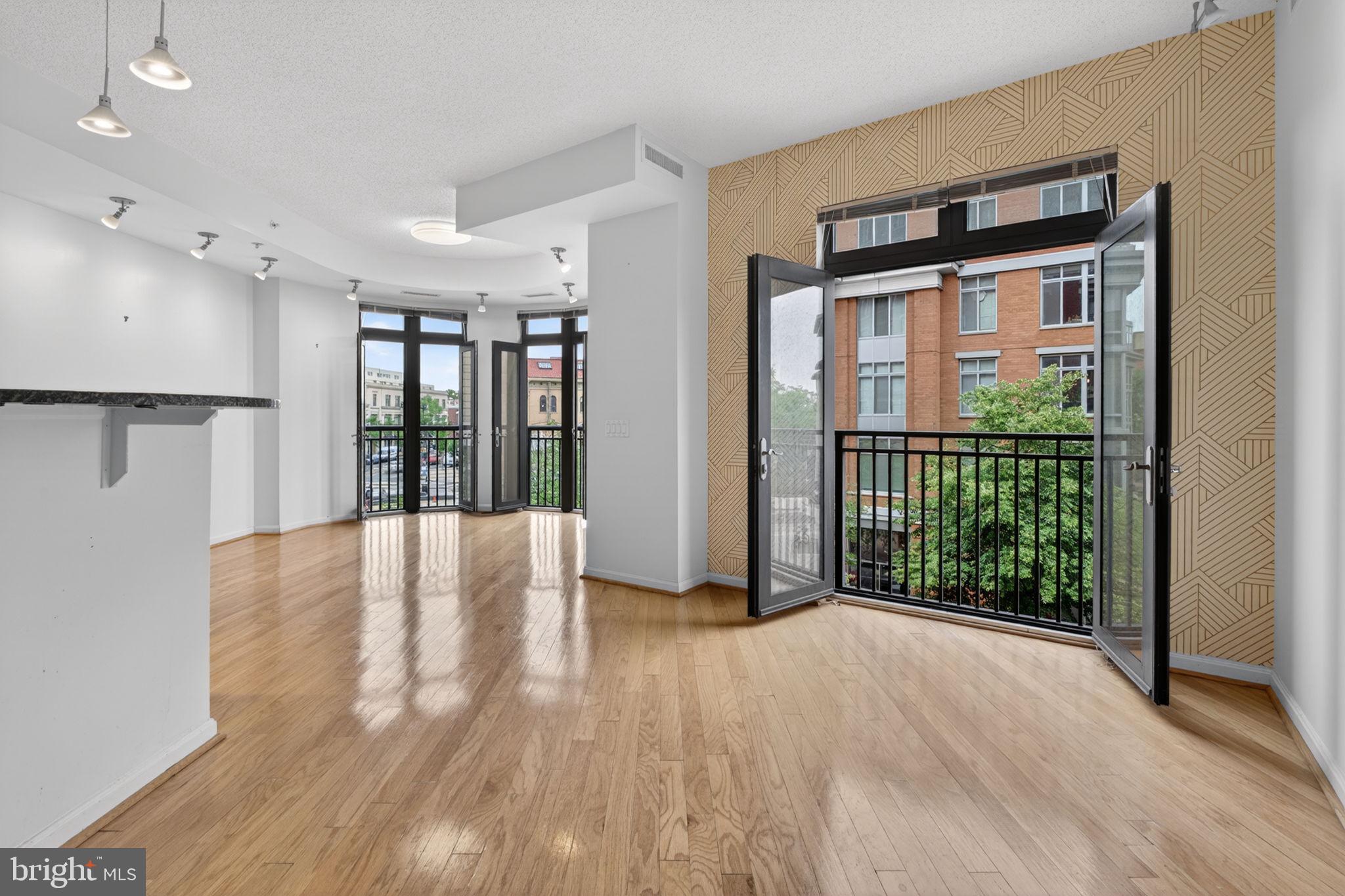 1390 KENYON STREET NW 303
