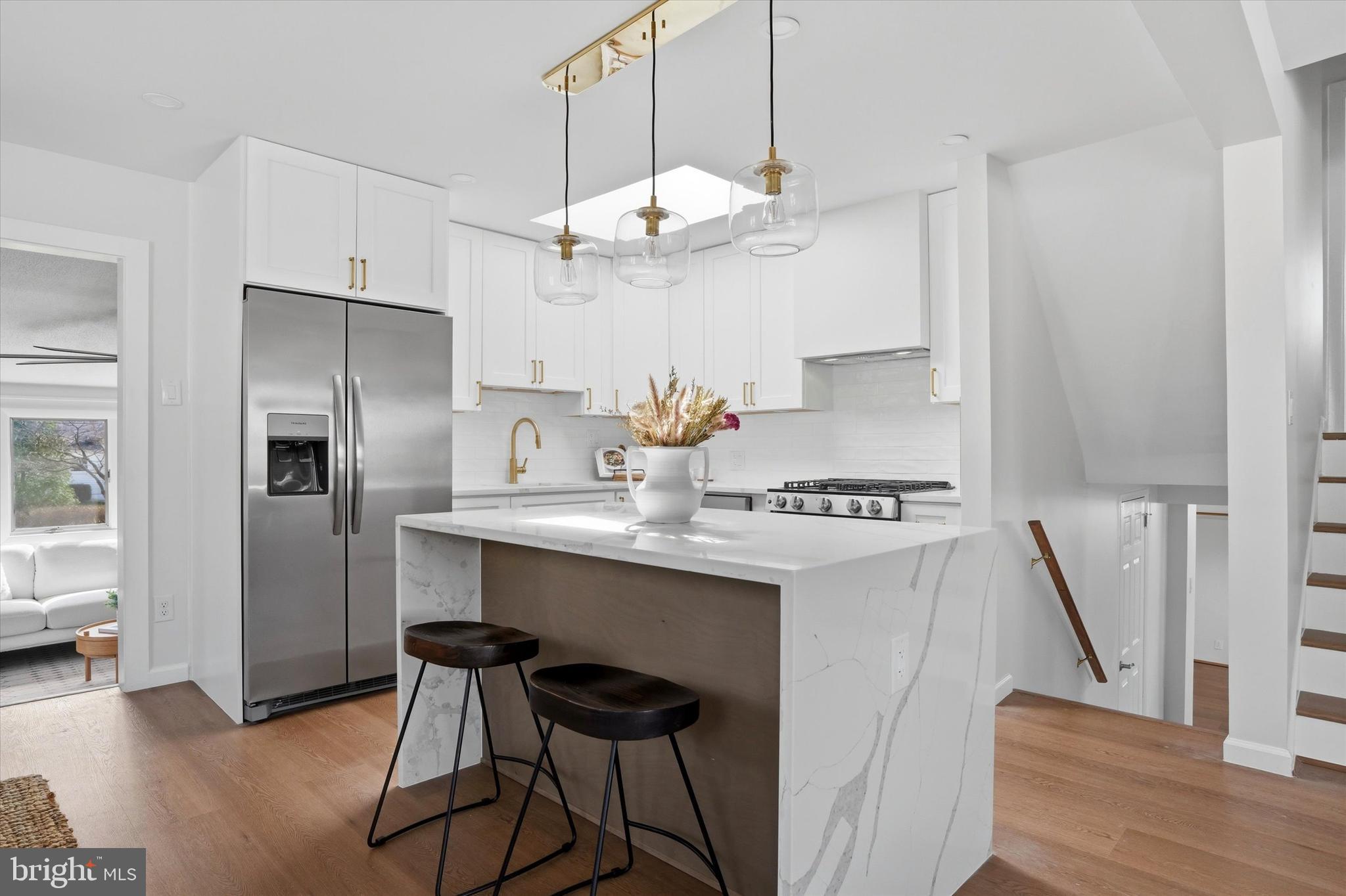 LAWRENCE PARK - Residential