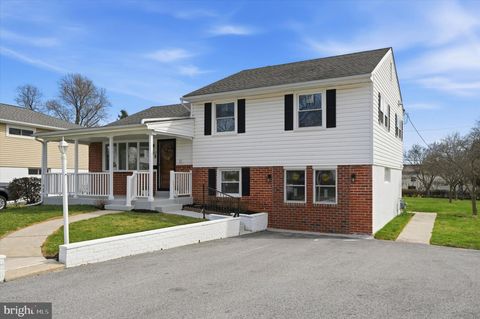 407 S CENTRAL BOULEVARD BROOMALL PA 19008