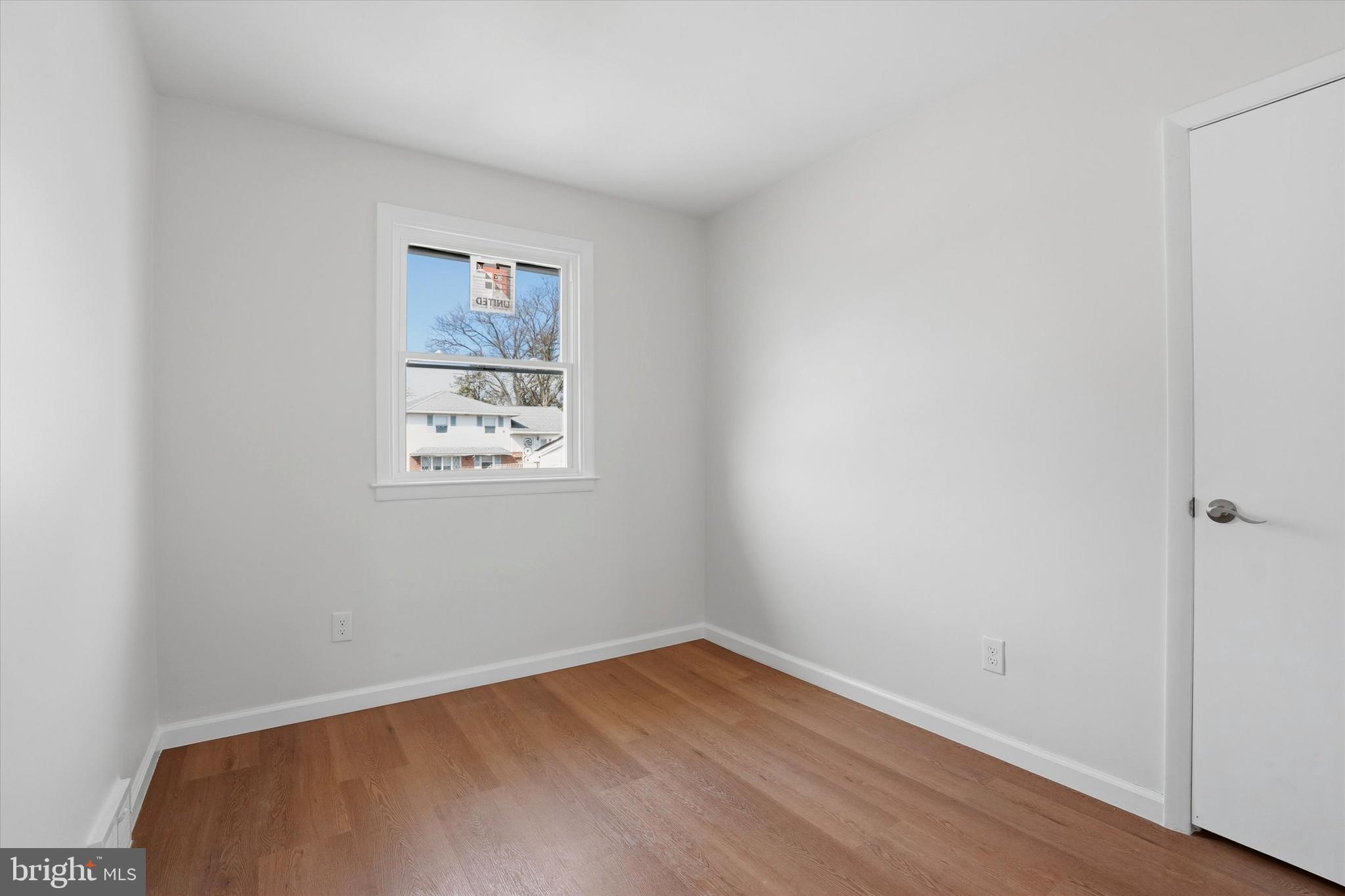 LAWRENCE PARK - Residential