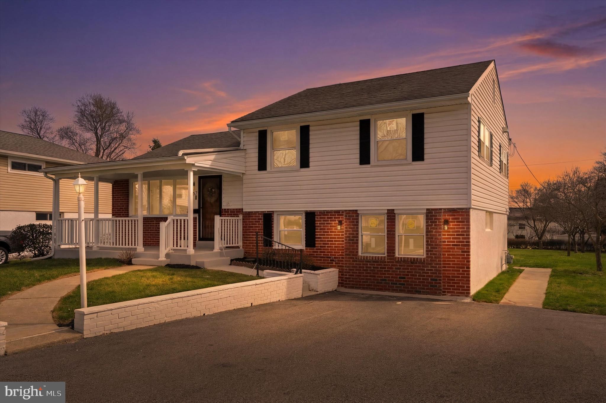 407 S CENTRAL BOULEVARD