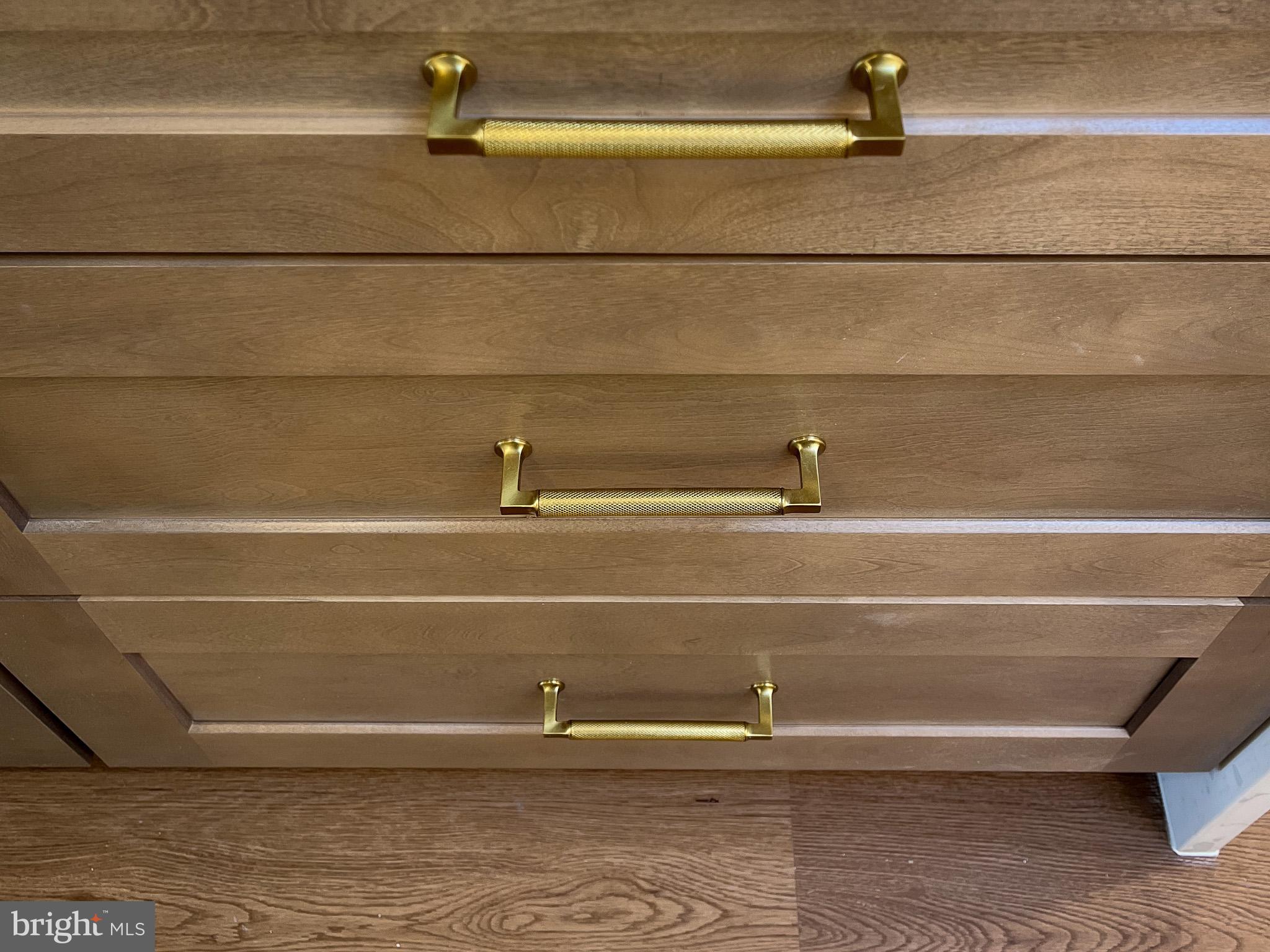 LAWRENCE PARK - Residential