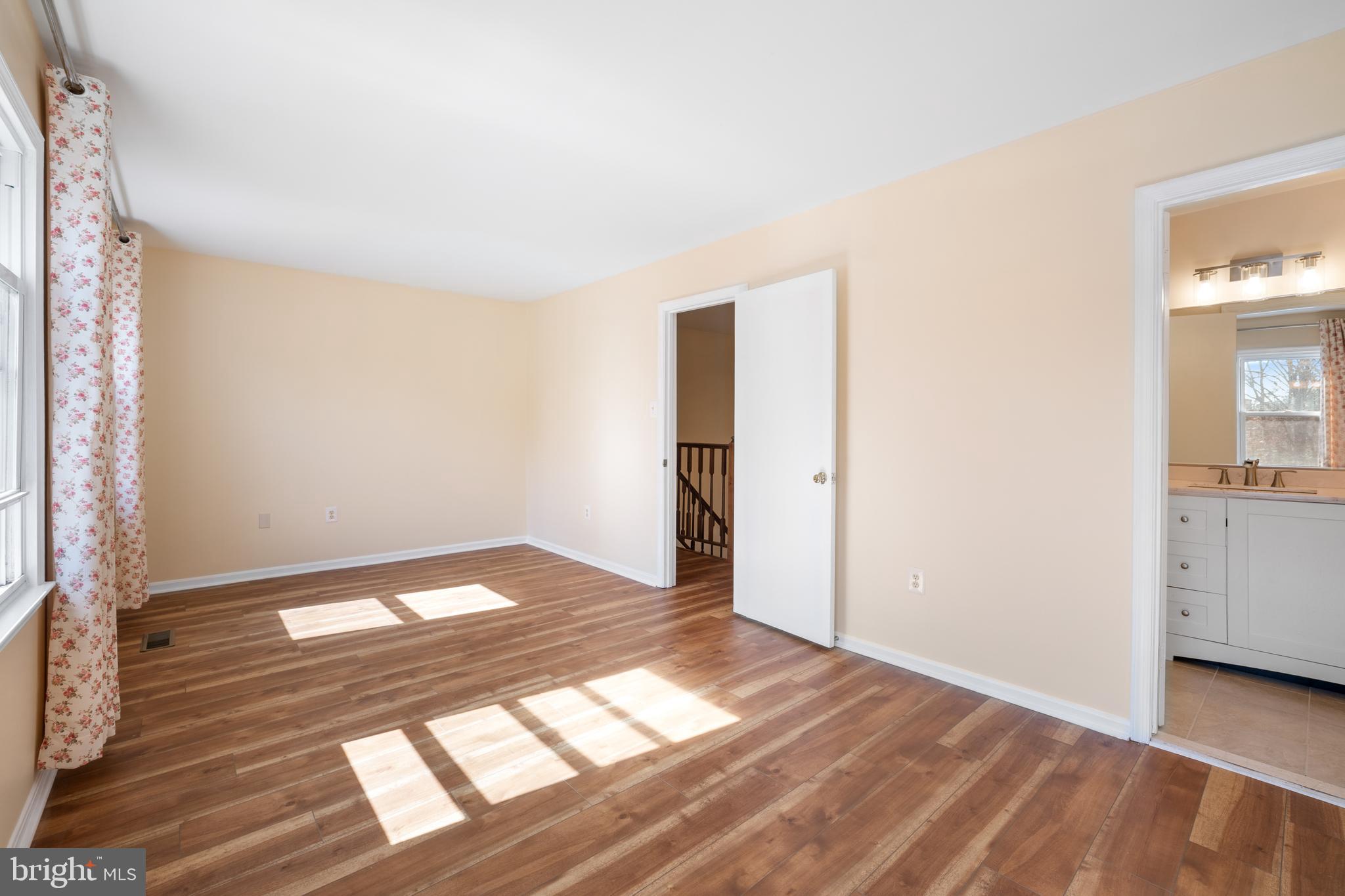 INVERNESS KNOLLS - Residential