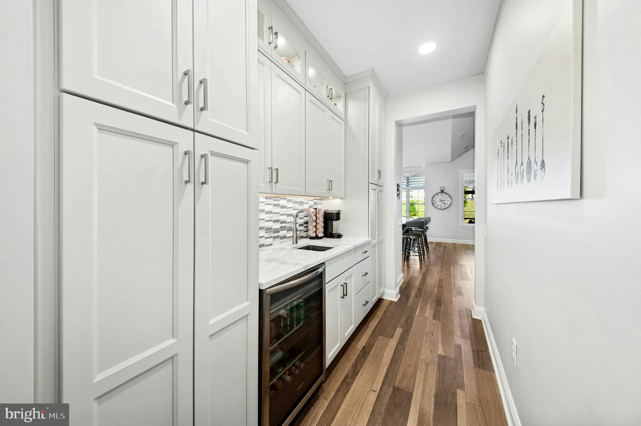 TRADITIONS OF AMERICA AT GREEN POND - Residential