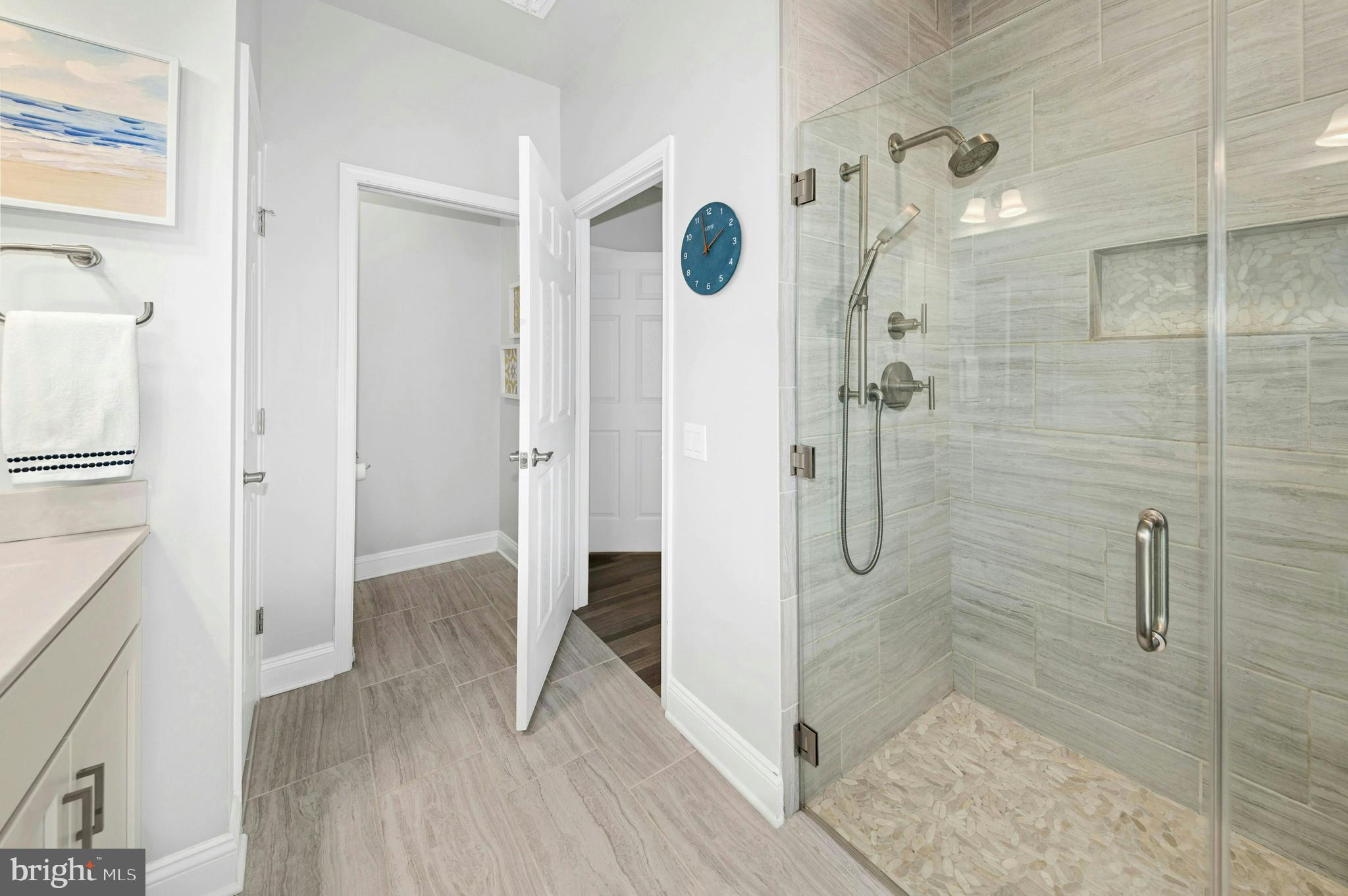 TRADITIONS OF AMERICA AT GREEN POND - Residential