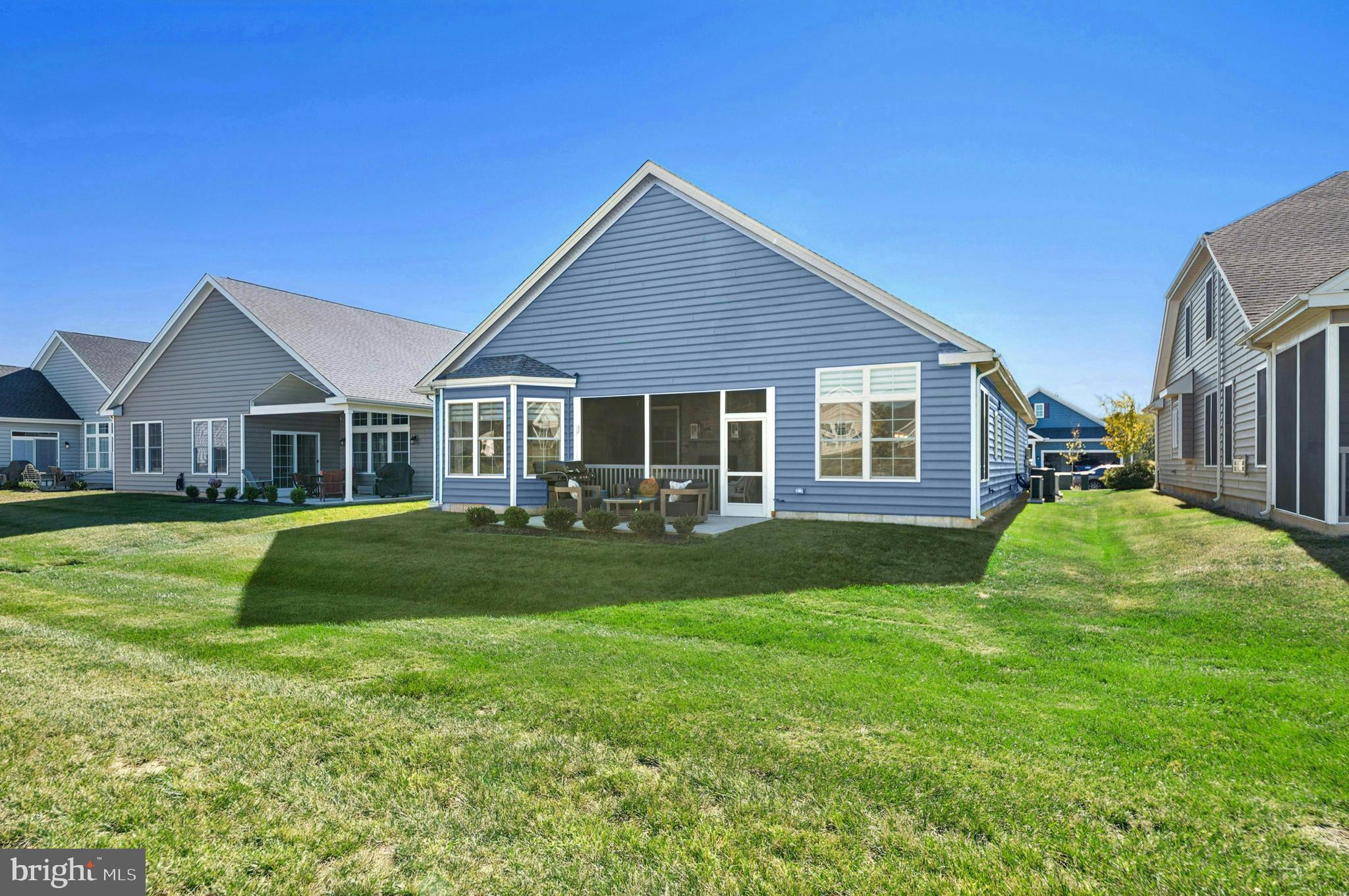 TRADITIONS OF AMERICA AT GREEN POND - Residential