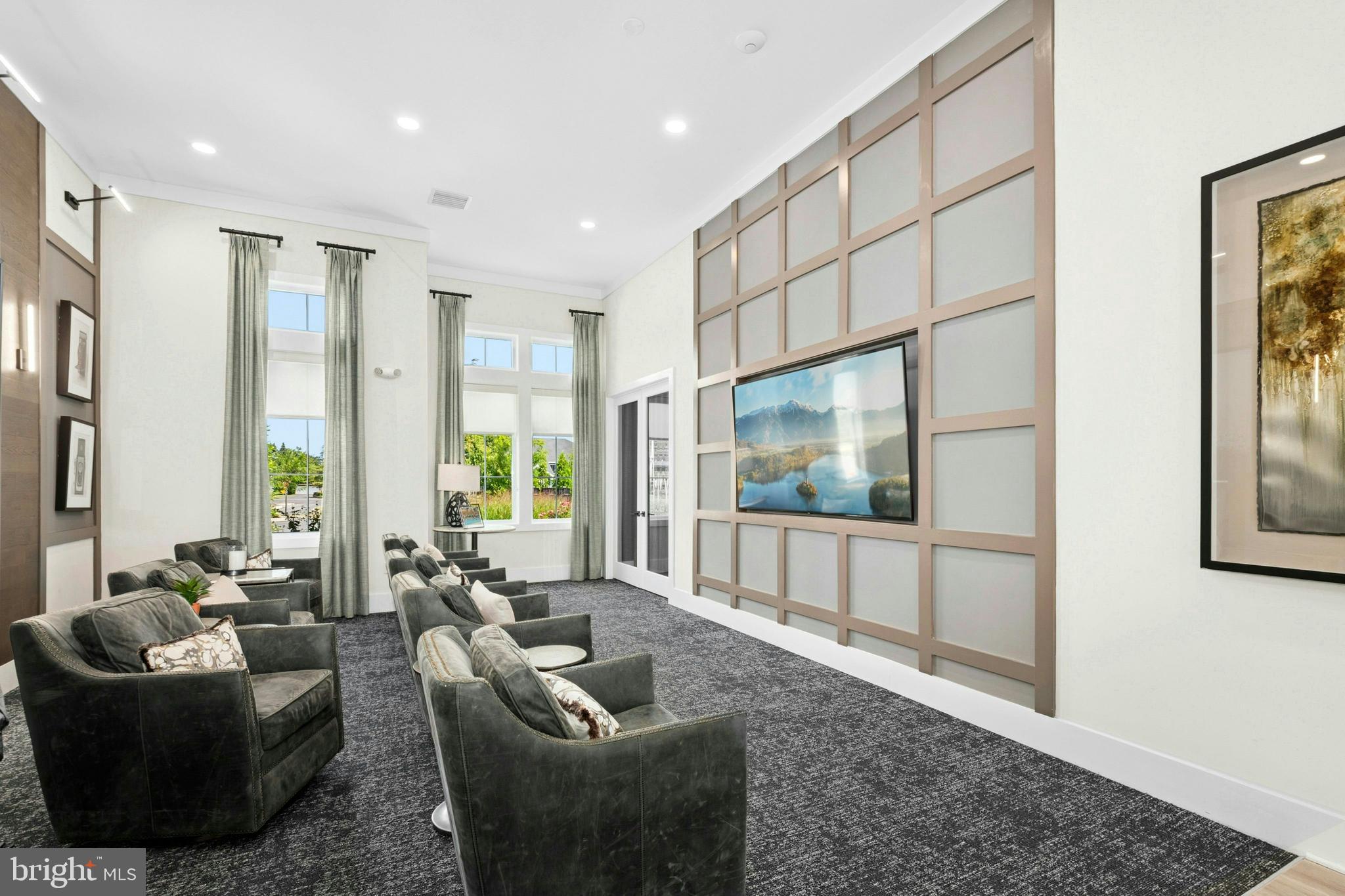 TRADITIONS OF AMERICA AT GREEN POND - Residential