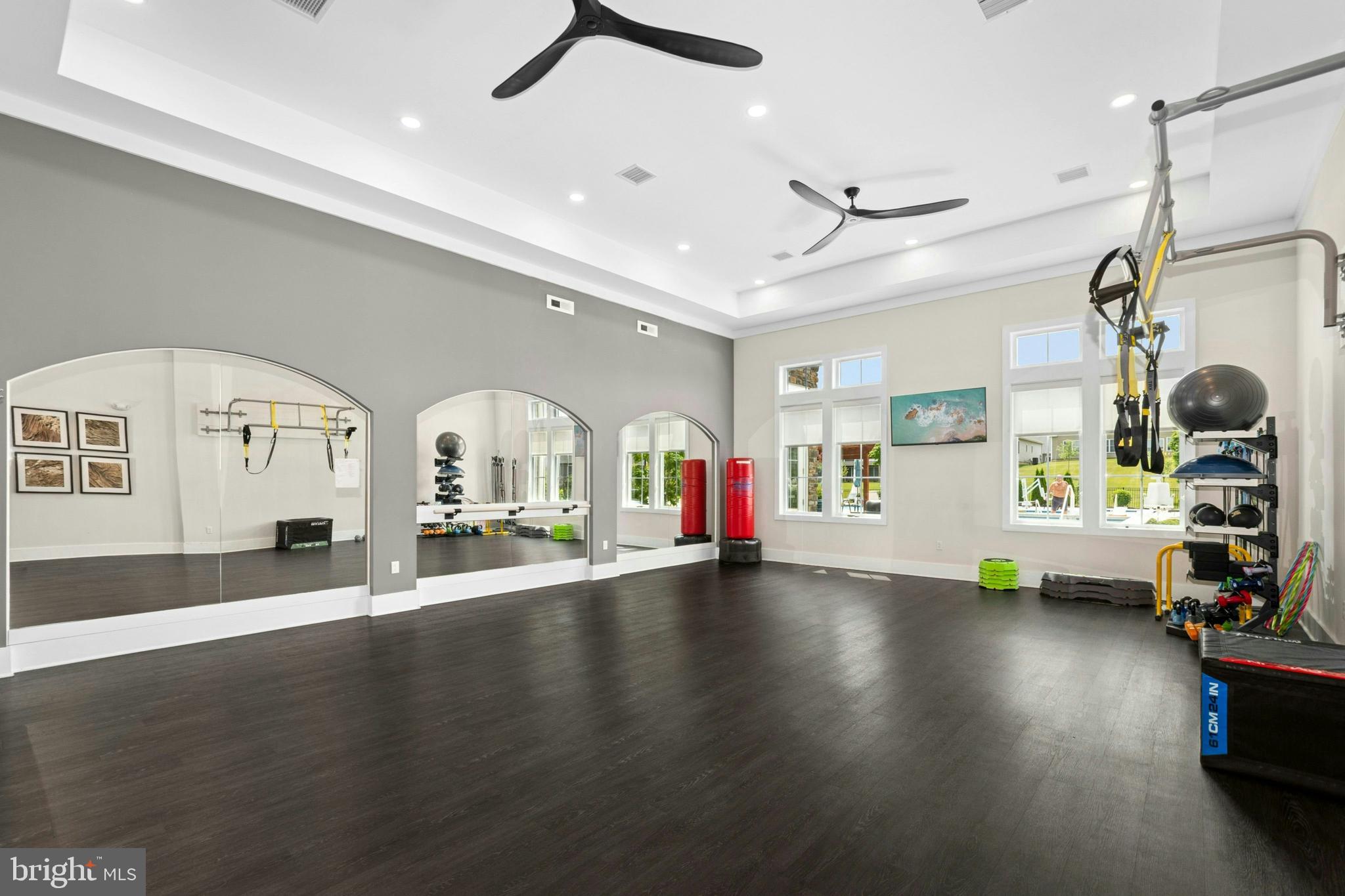 TRADITIONS OF AMERICA AT GREEN POND - Residential