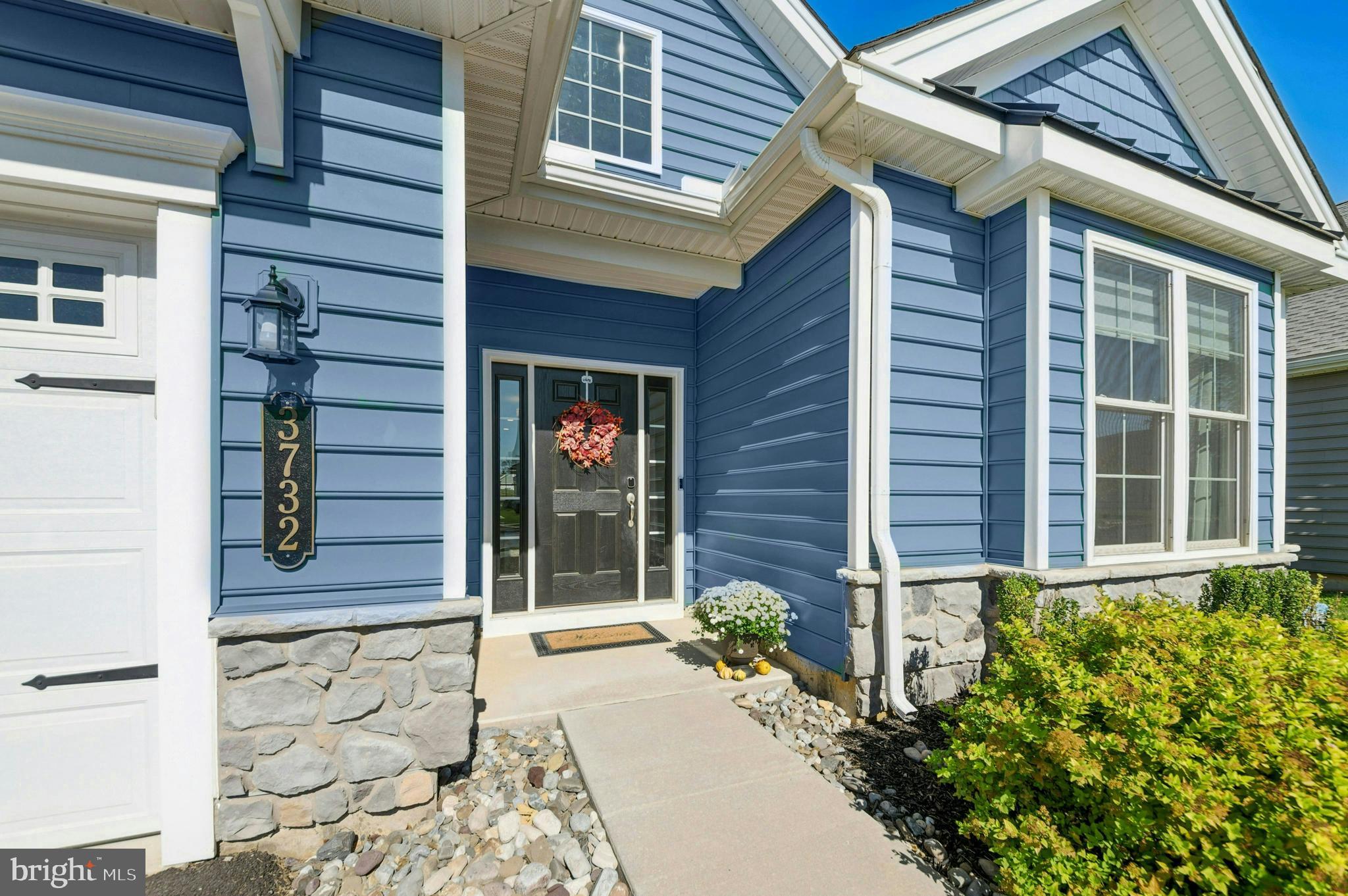 TRADITIONS OF AMERICA AT GREEN POND - Residential