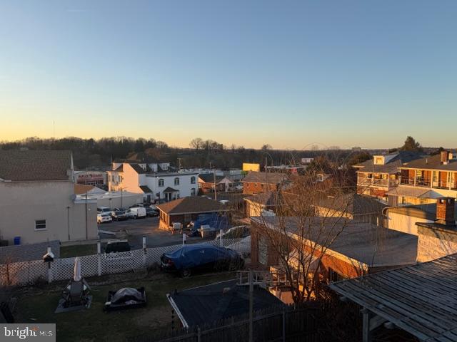 MILLMONT - Residential