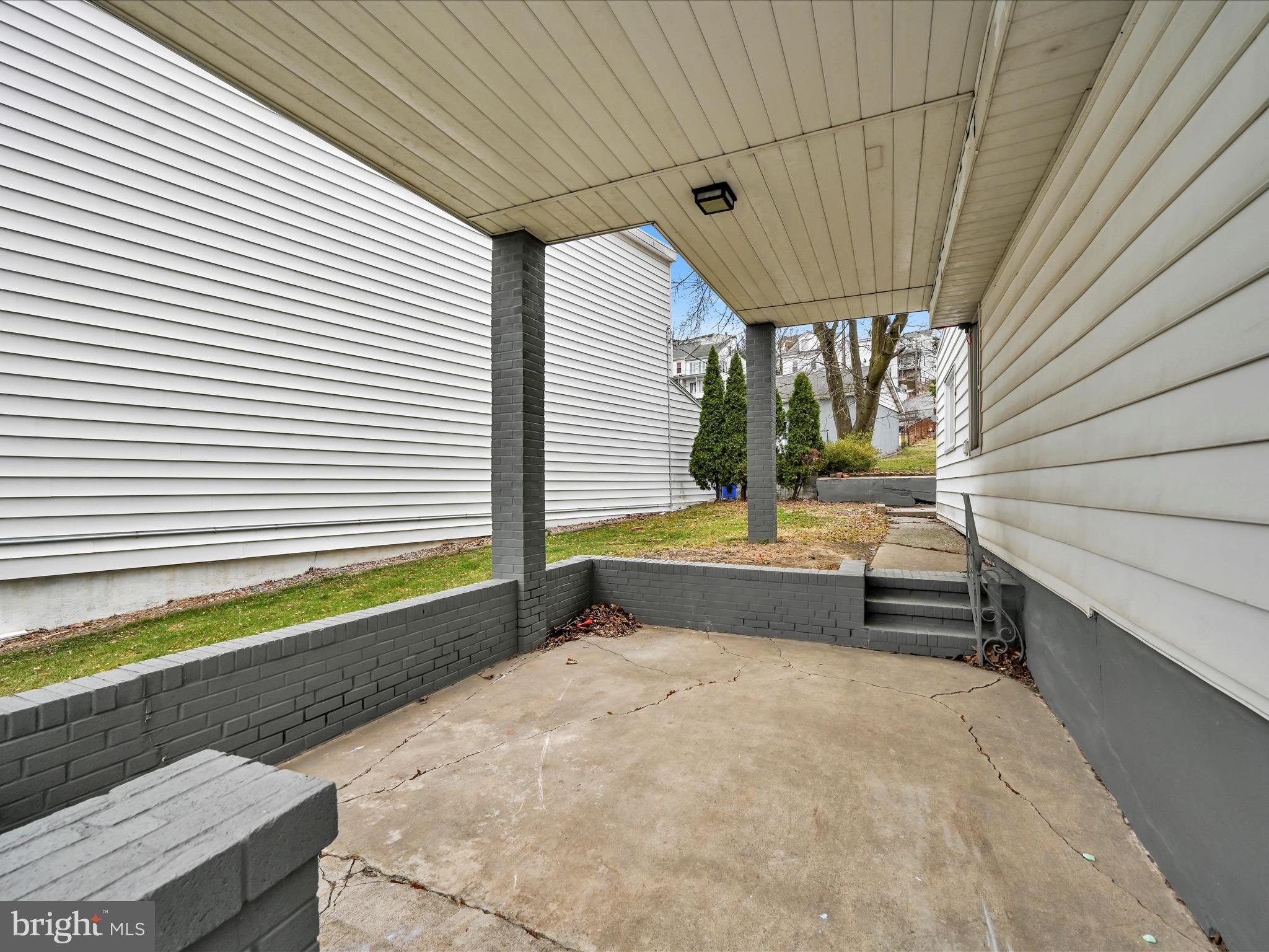 MINERSVILLE - Residential