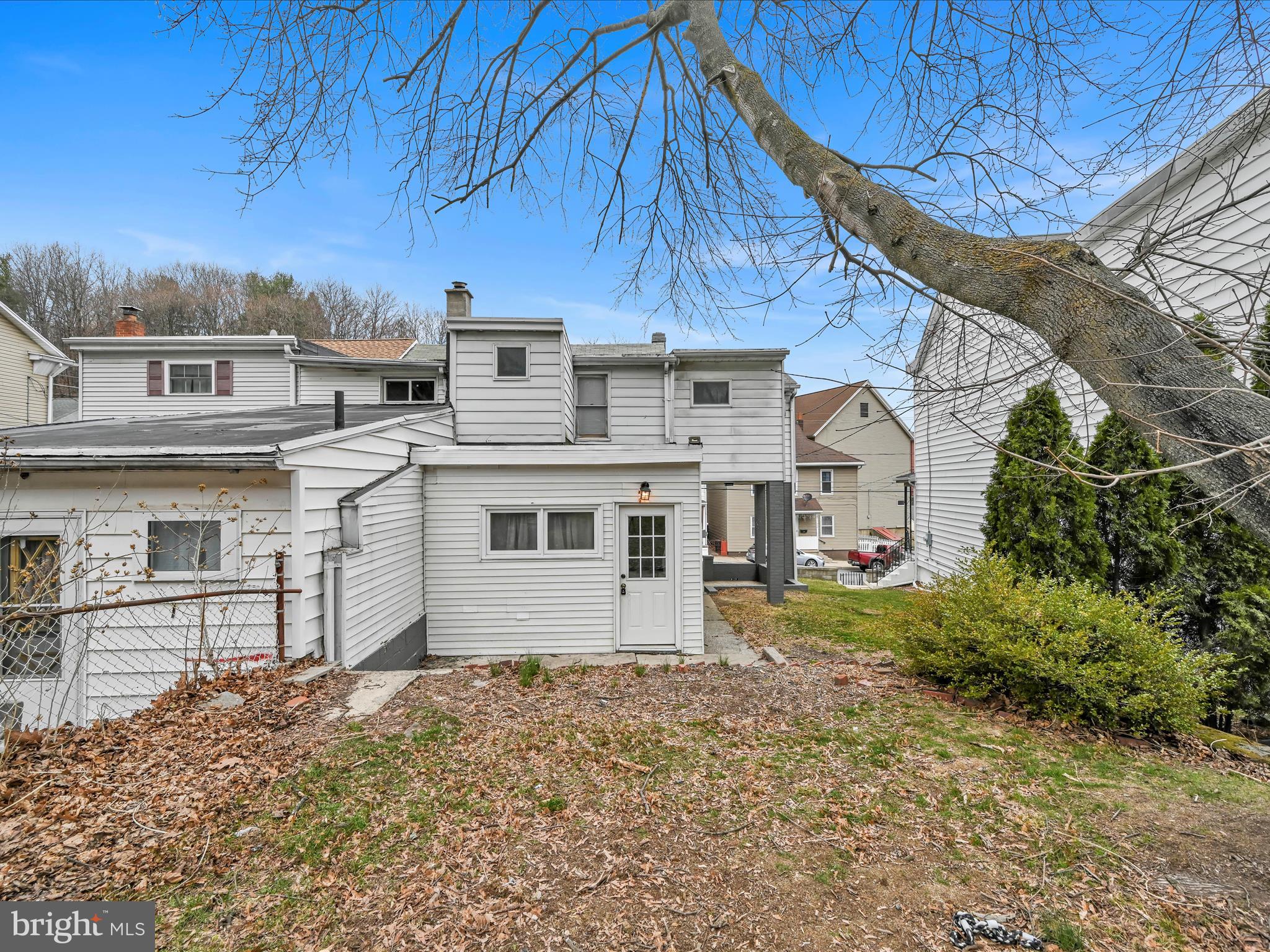 MINERSVILLE - Residential