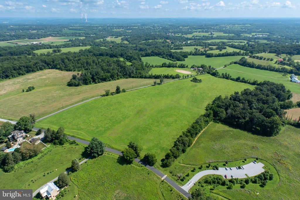 Photo of 1700 Saint Matthews Road, CHESTER SPRINGS, PA 19425 (MLS # PACT2114168)