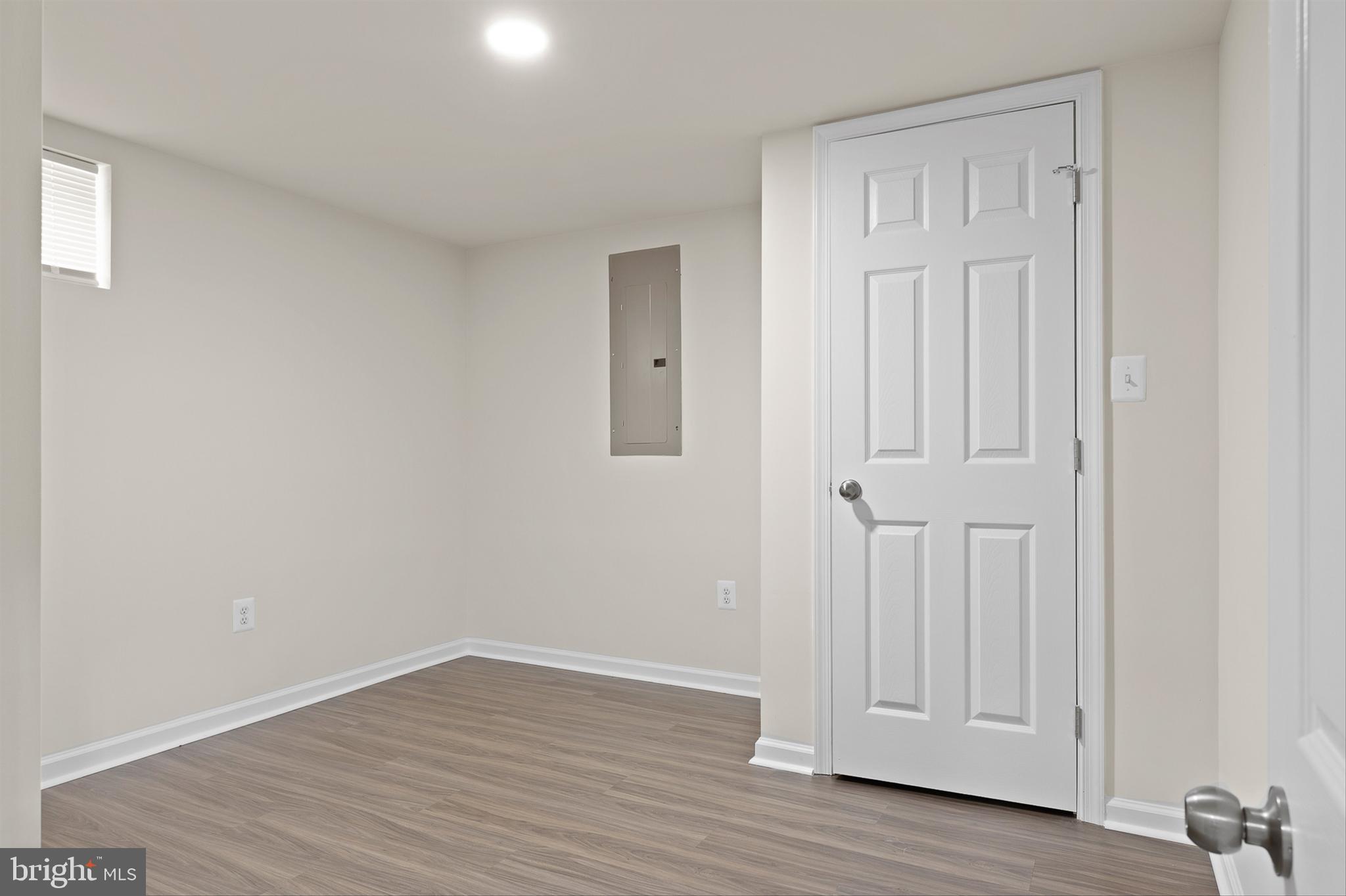 WOODLAWN - Residential