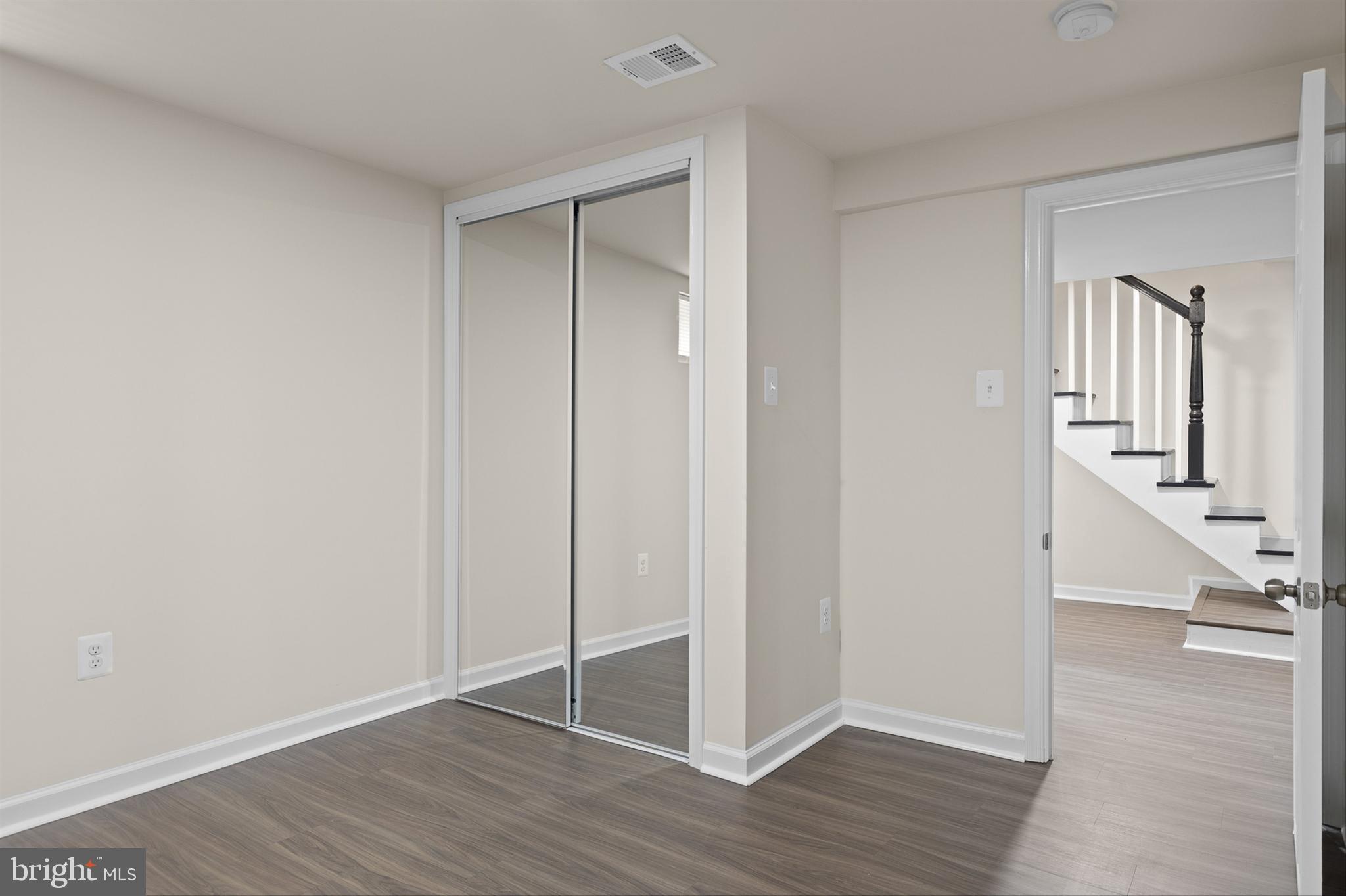 WOODLAWN - Residential