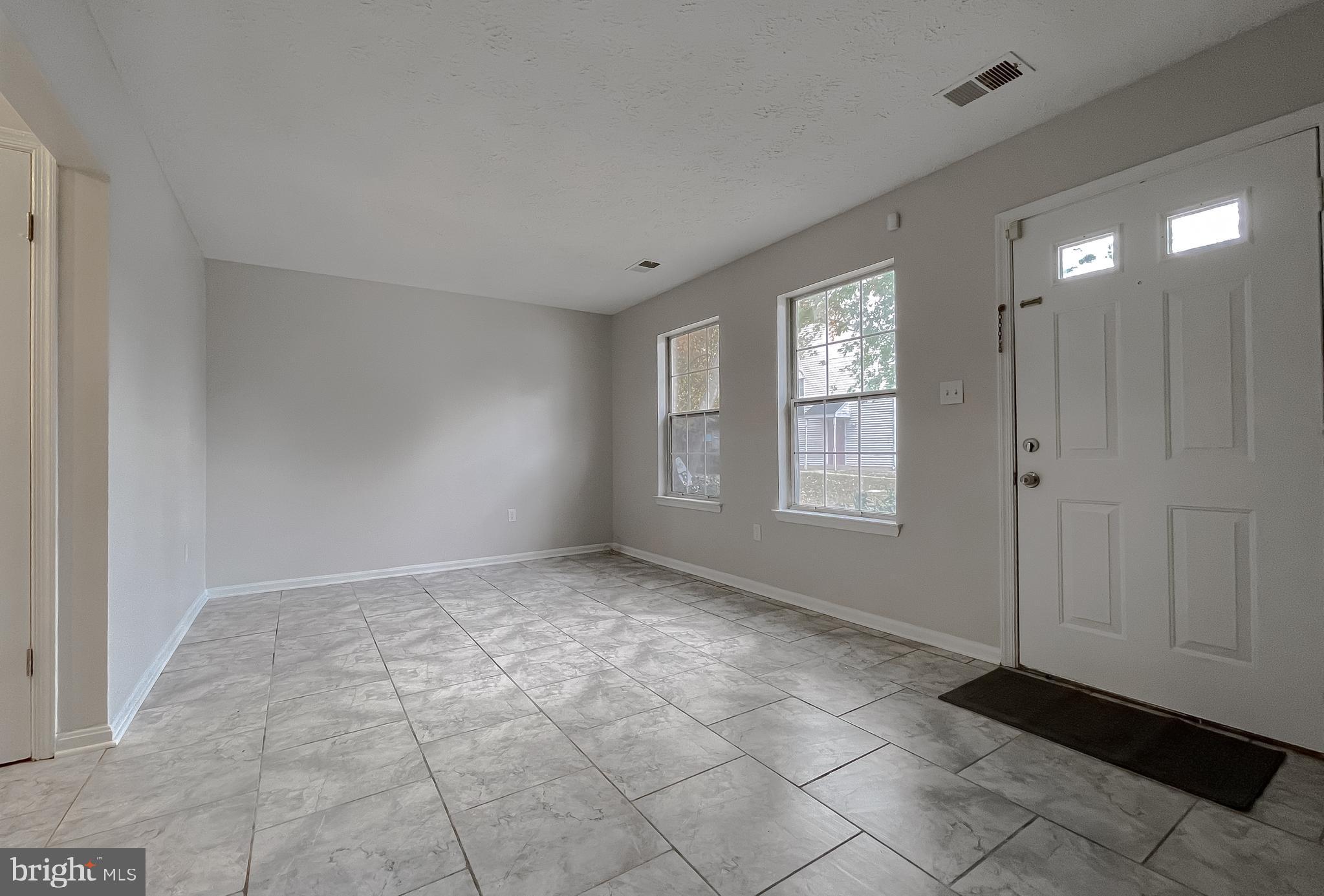 TANGLEWOOD TOWNHOMES SUB - Residential